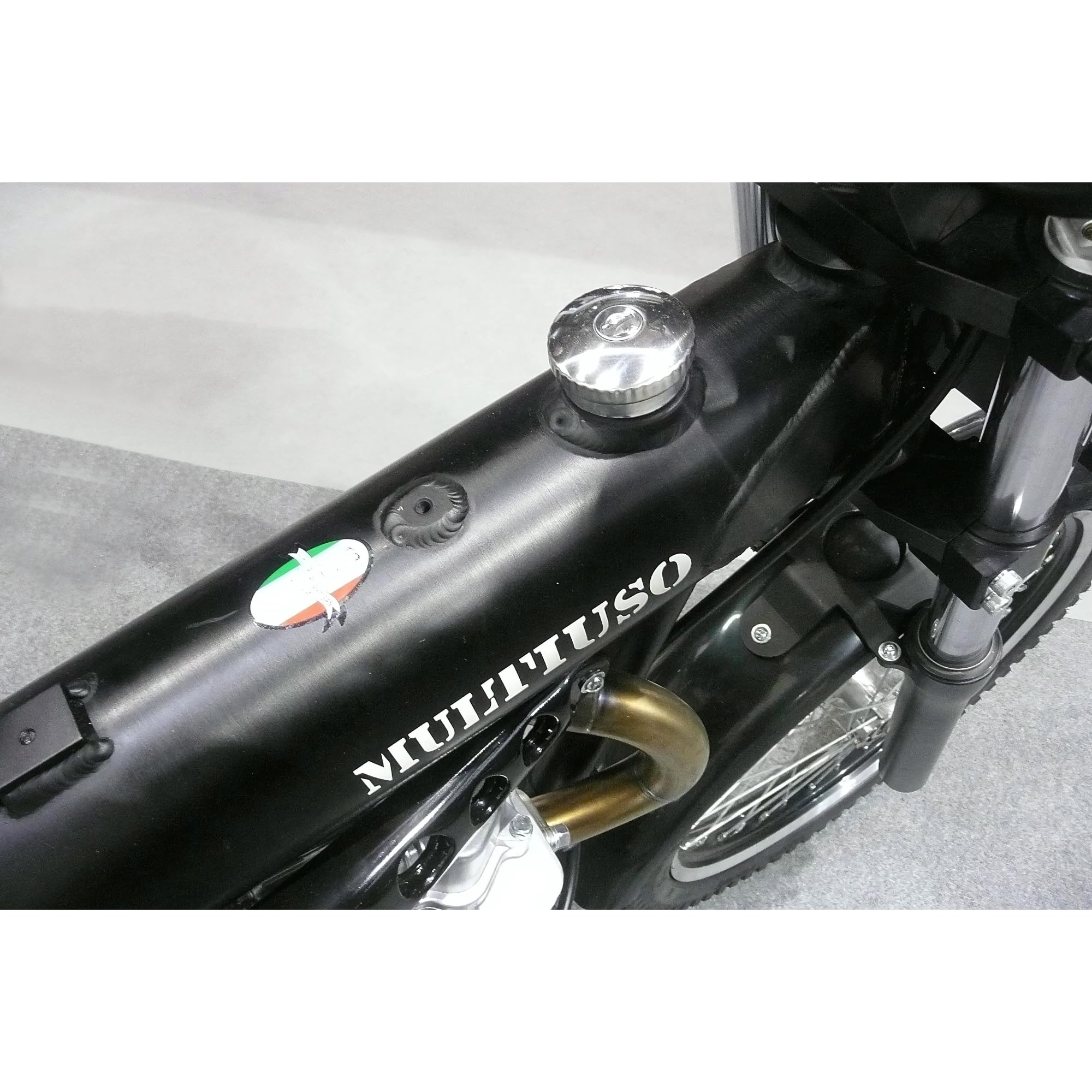 TAPPO con chiave per PIAGGIO CIAO, MOTO d'epoca e custom (Acciaio) + BOCCHETTONE per serbatoio