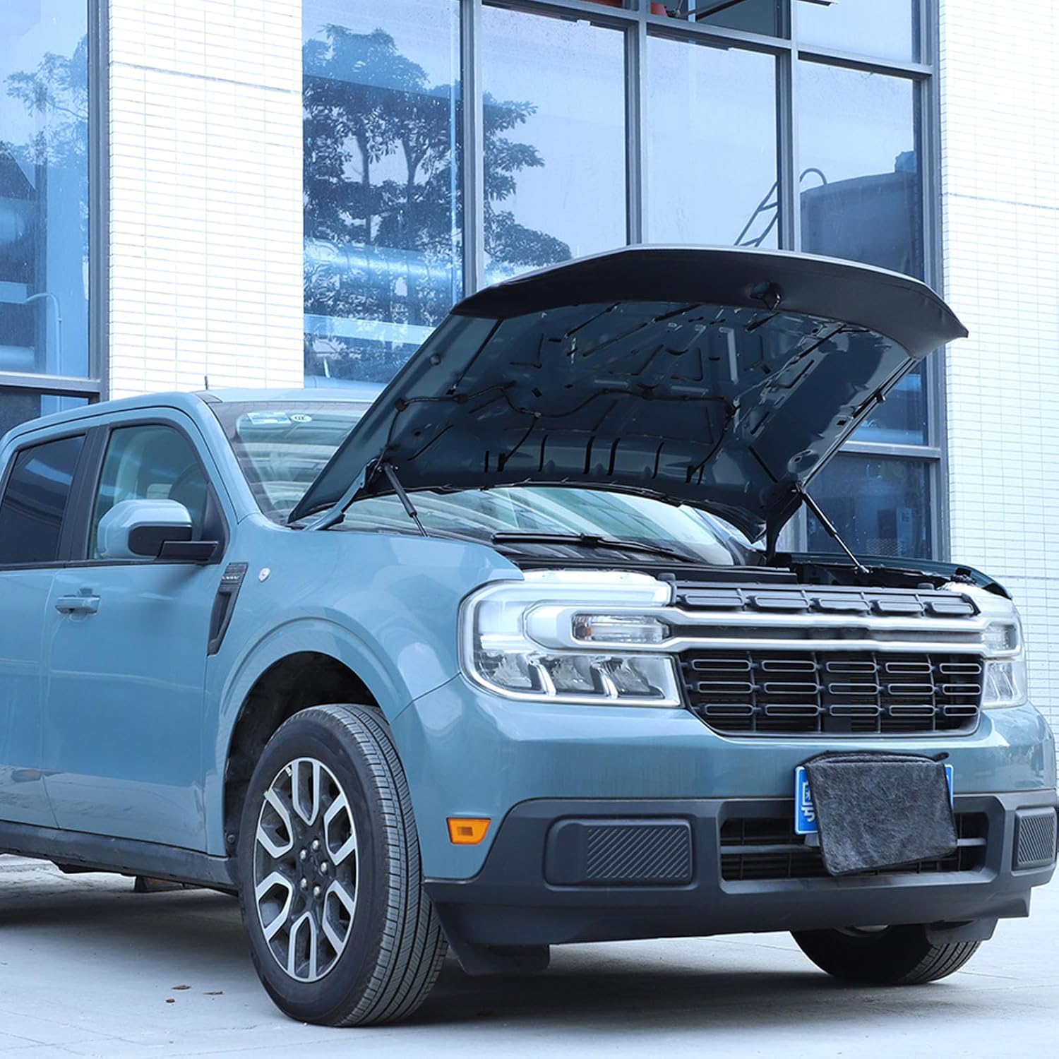 Daeiclru Hood Protector Bra Compatible with Ford Maverick 2022 2023 2024 2025, Leather Car Front Hood Cover, Bonnet Bra Car Exterior Accessories (Black)