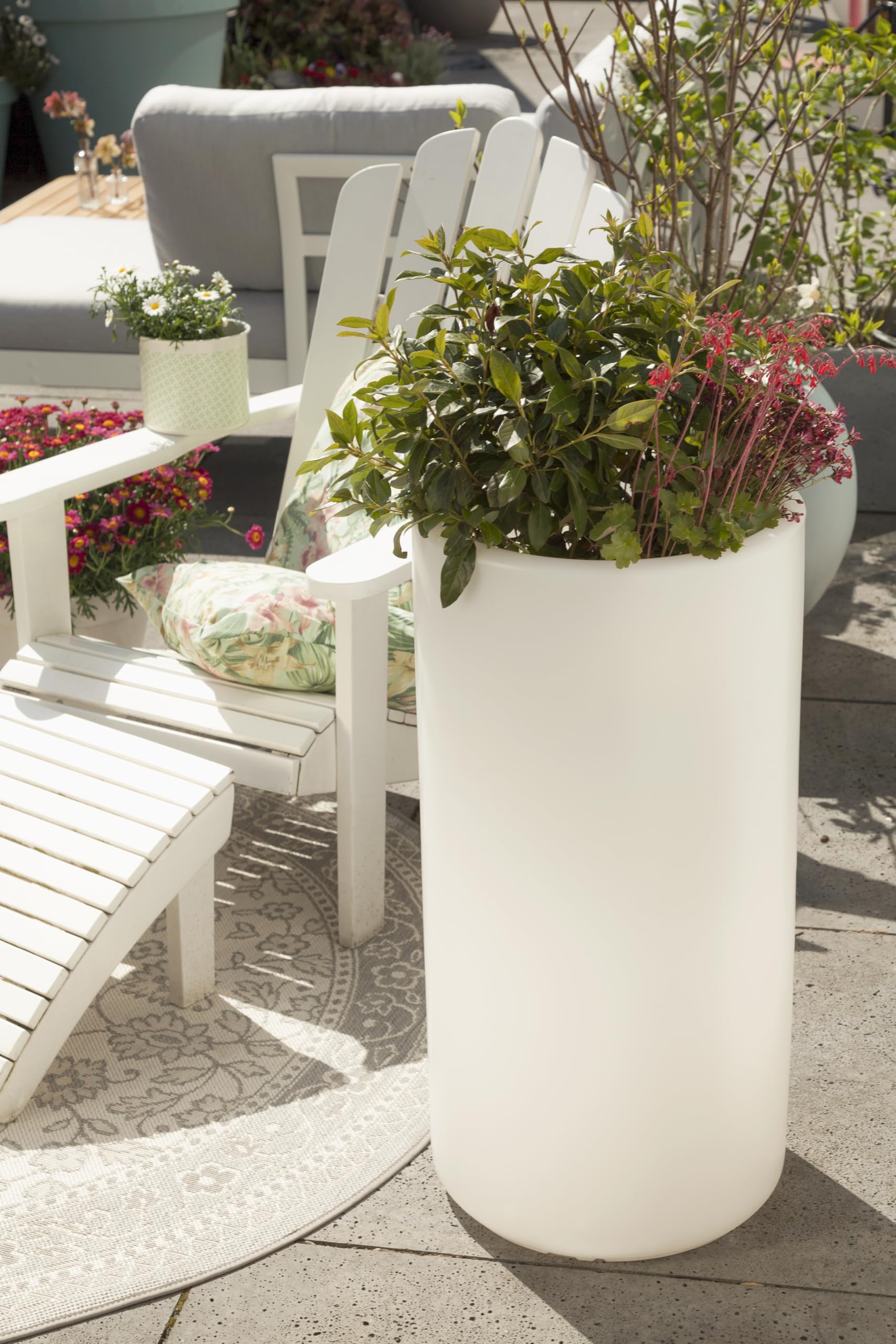 8 seasons Design Shining Elegant Pot XL, LED Pflanzkübel 39 x 78 cm (weiß), E27 Fassung inkl. Leuchtmittel in warmweiß, großer beleuchteter Pflanzkübel für innen + außen, Blumenkübel