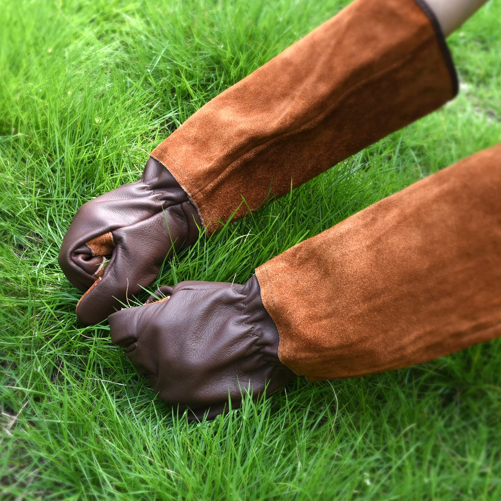 Lange Gartenhandschuhe für Damen, dornsicher, rosenbeschneidend, Rindsleder, Gartenhandschuh für Kakteen, Rosen und Brombeere (Größe M, Dunkelbraun)