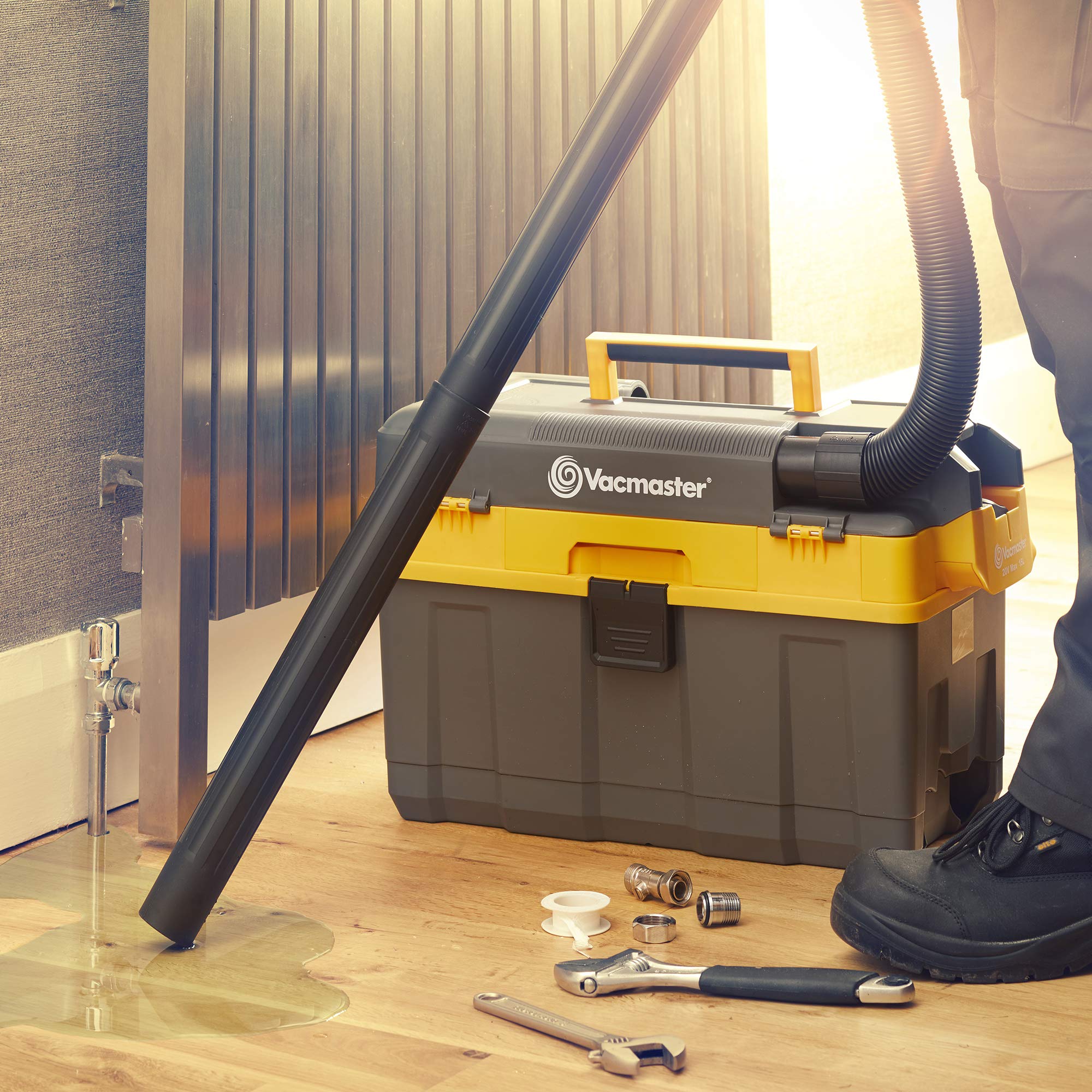 Vacmaster Cordless Wet and Dry Vacuum Cleaner Heavy Duty Battery