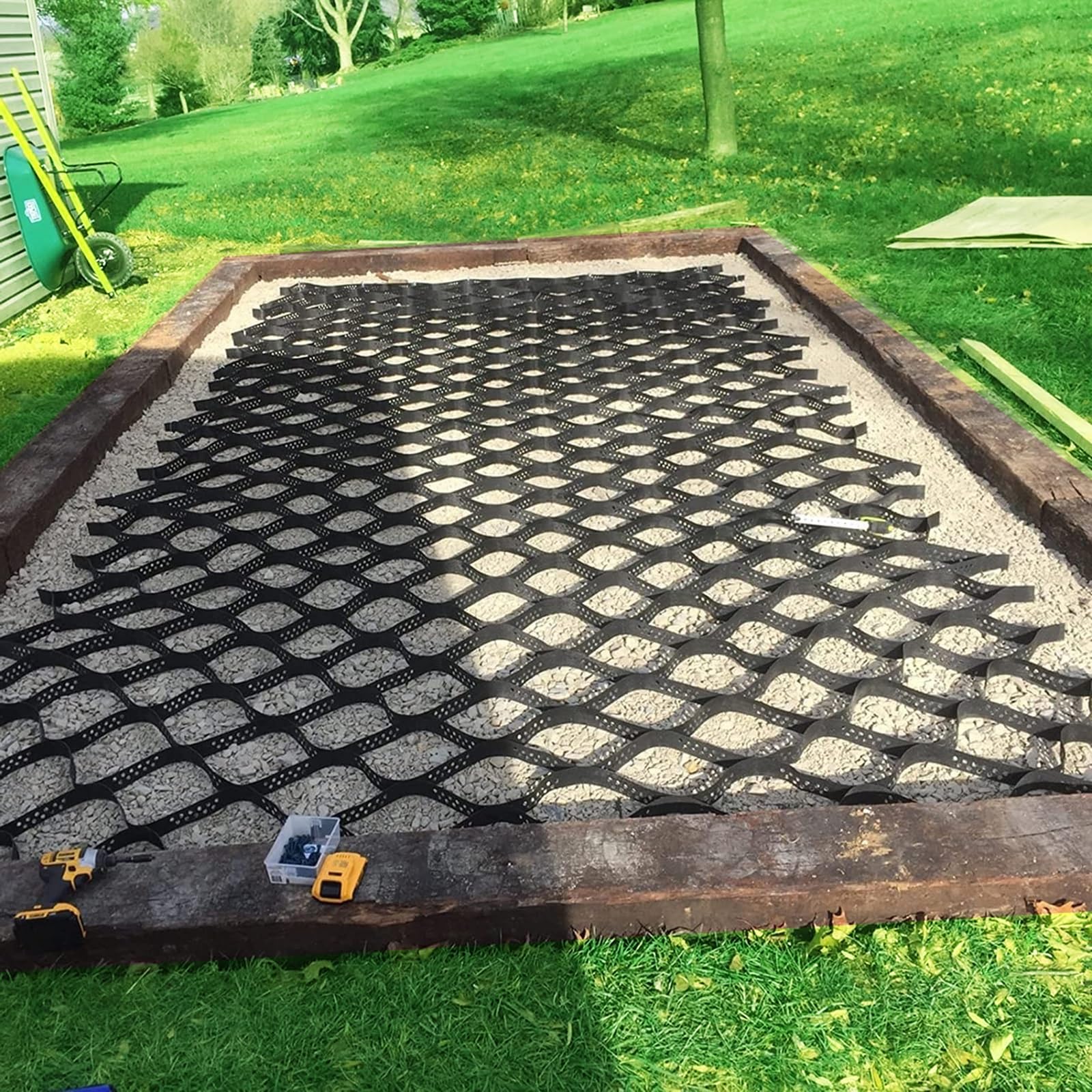 QYMYOZ Gravel Paver Grids Stabilizer - 40x40cm Foldable Geogrid for Lawn, Parking & Landscaping - Outdoor Reusable Permeable Grid, 5cm Thick (300cm x 1000cm)