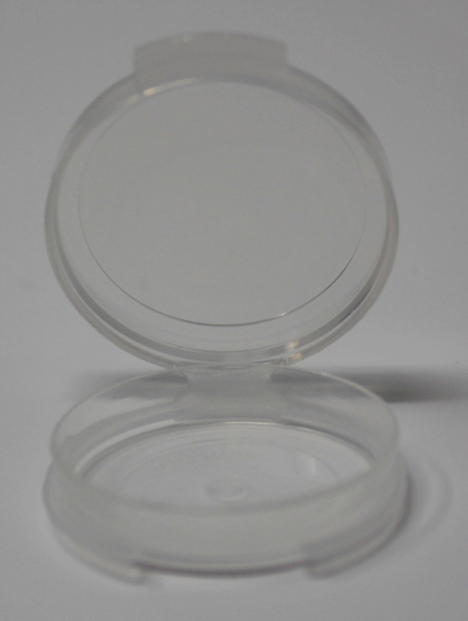 (50 PCS) 1.5mL/1.5g Clear Plastic Containers, 1/20 oz Hinged Lid Lacons for Cosmetic Samples, Makeup, Nails, Powder, Paint, Jewelry, or Beads by LYMM