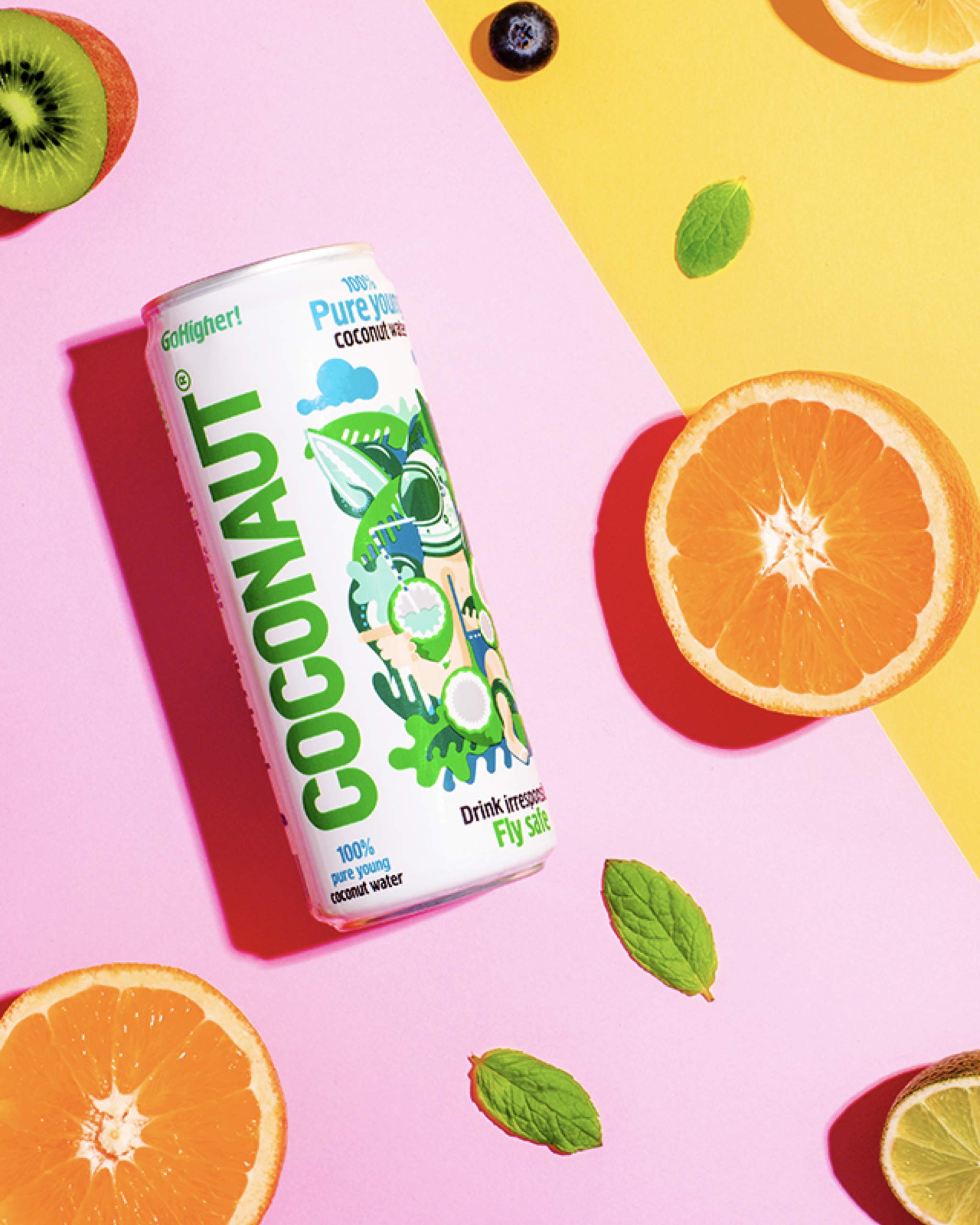 COCONAUT Kokoswasser Still (12 x 320ml Dose) Pur, Vegan, Paleo - Erfrischend und Kalorienarm - Reich an Vitaminen, Mineralstoffen und Spurenelementen