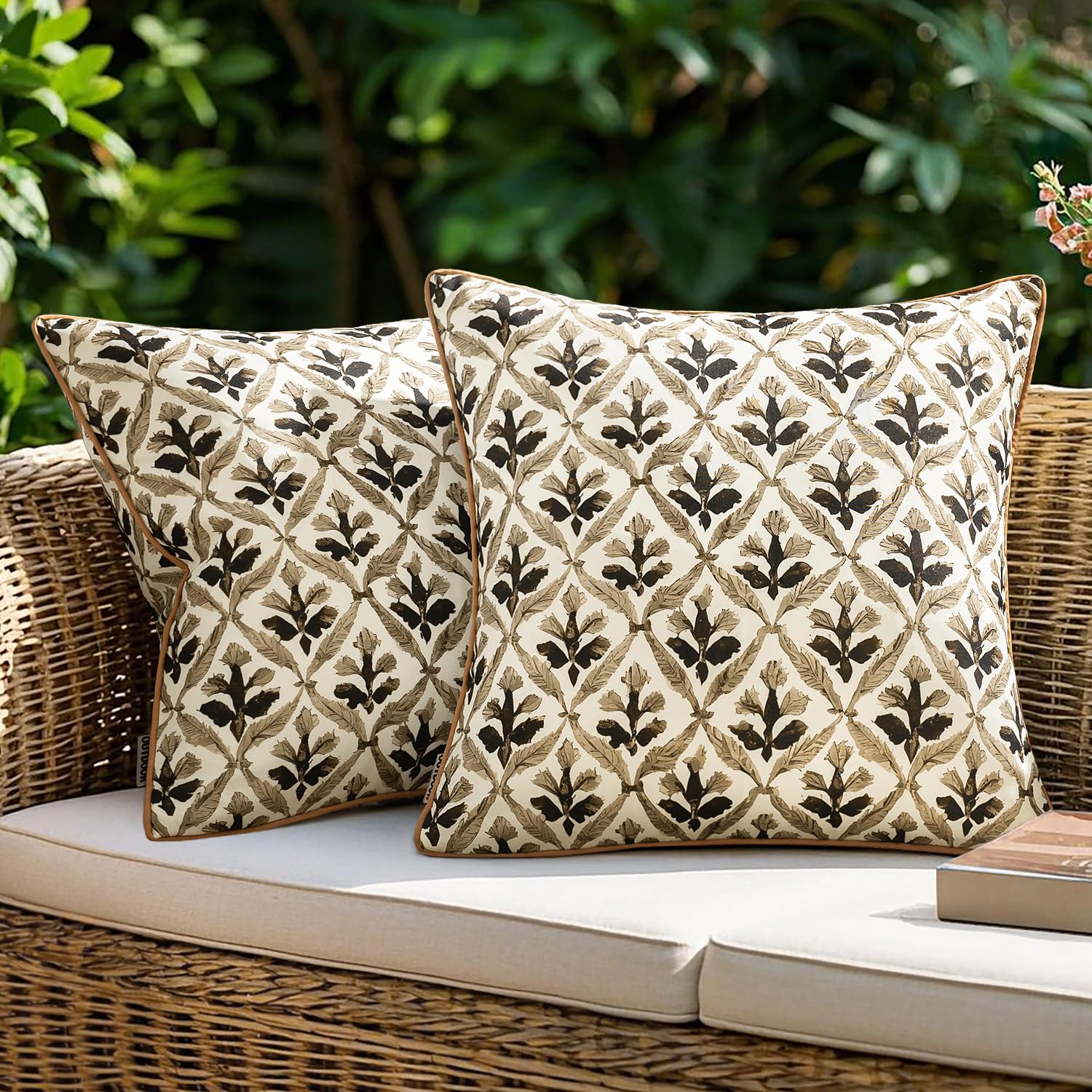 MIULEE Outdoor Floral Pillow Covers Waterproof 16x16 Coffe-Brown