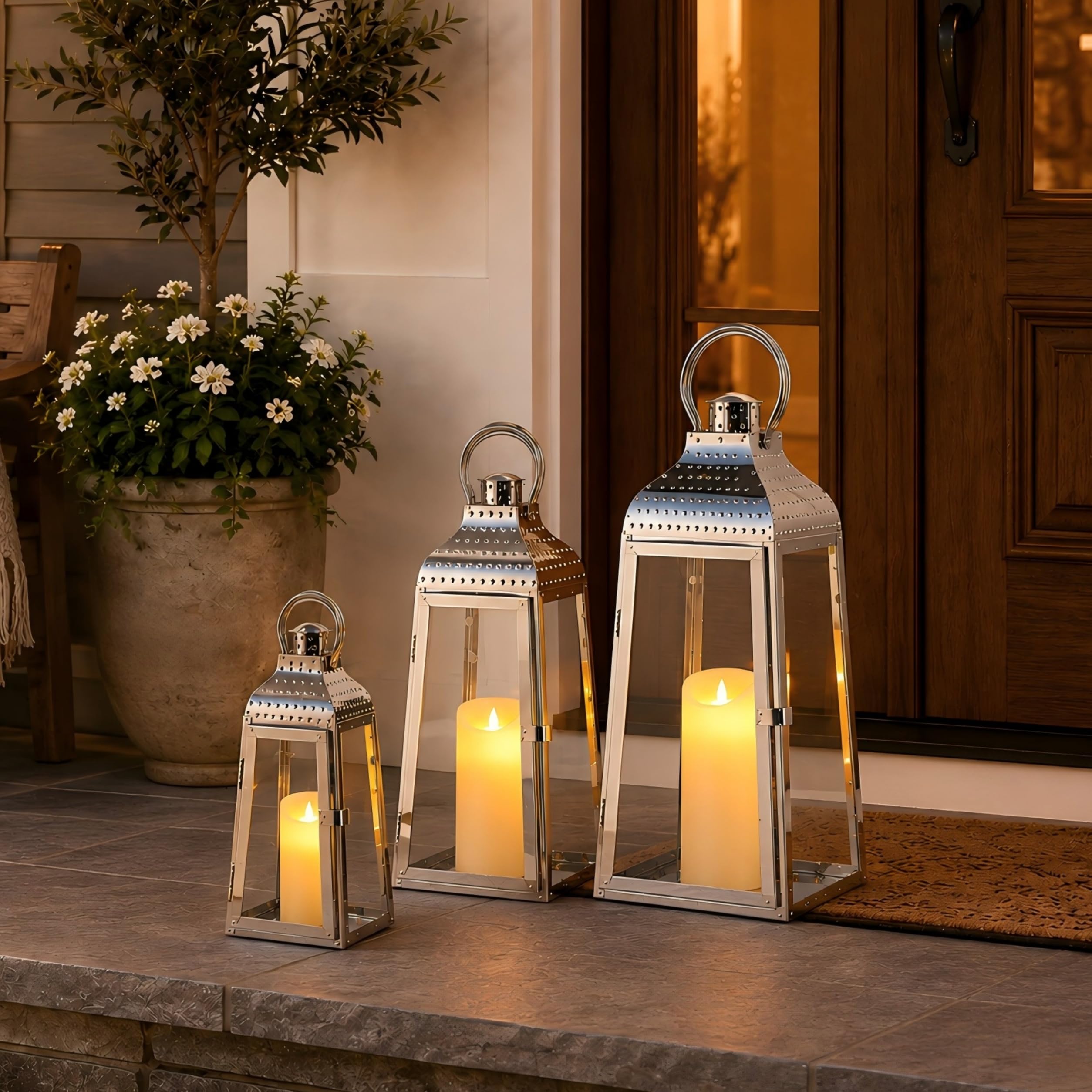 TRIROCKS 3er-Set Kerzenlaternen aus Edelstahl 52 cm & 41 cm & 30 cm Hoch Dekorative Kerzenhalter mit Gehärtetem Glas für Drinnen Draußen Veranda Garten Partys Hochzeiten Veranstaltungen (Silber)