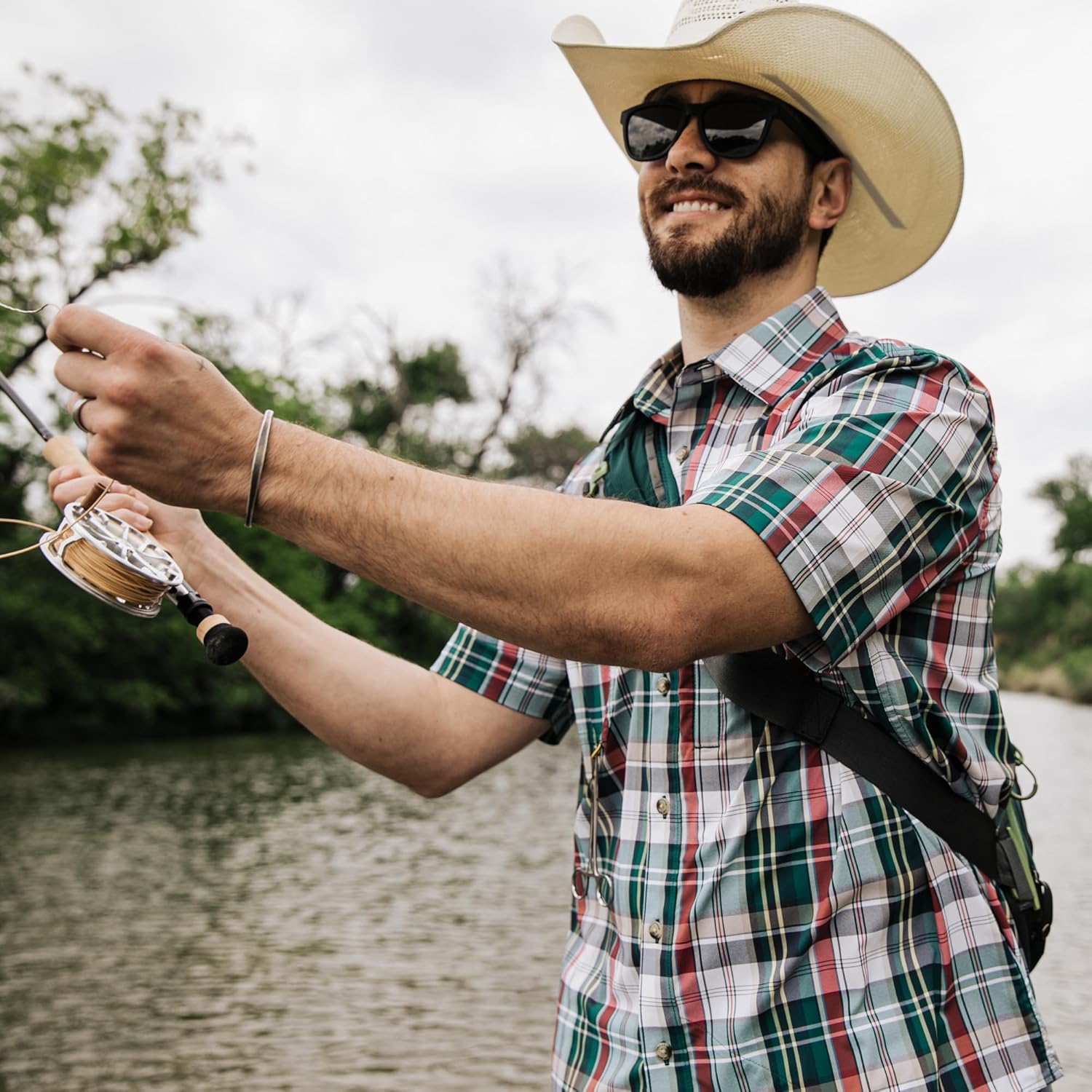 Field & Stream Men's Line Burner Short Sleeve Fishing Shirt, Sunkissed Plaid - Image 3
