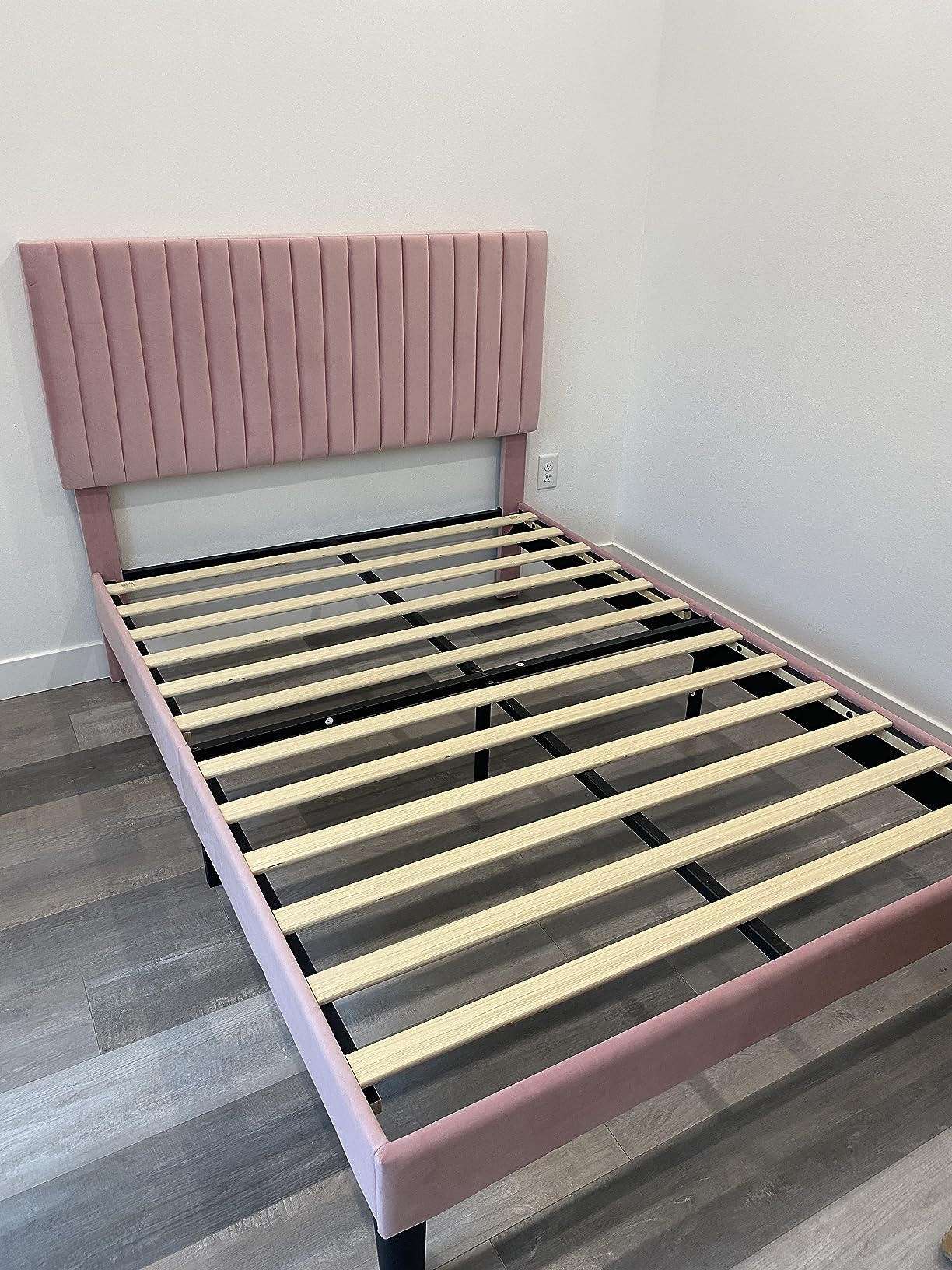 48/mo Finance SHA CERLIN King Upholstered Platform Bed Frame with Vertical Channel Tufted