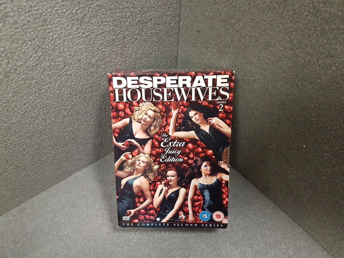 Desperate Housewives - Season 2 [DVD]