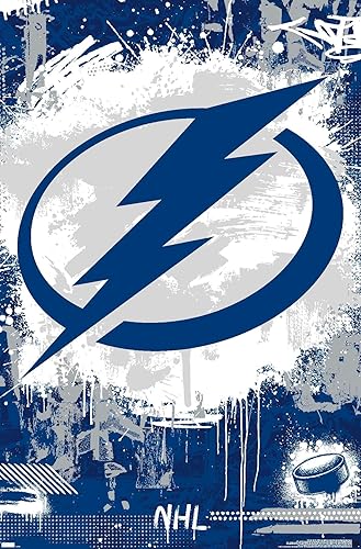 Miniatura 1 de Trends International NHL Tampa Bay Lightning - Póster de pared con logotipo Maximalist 23, 14.72 x 22.37 pulgadas, versión premium sin marco