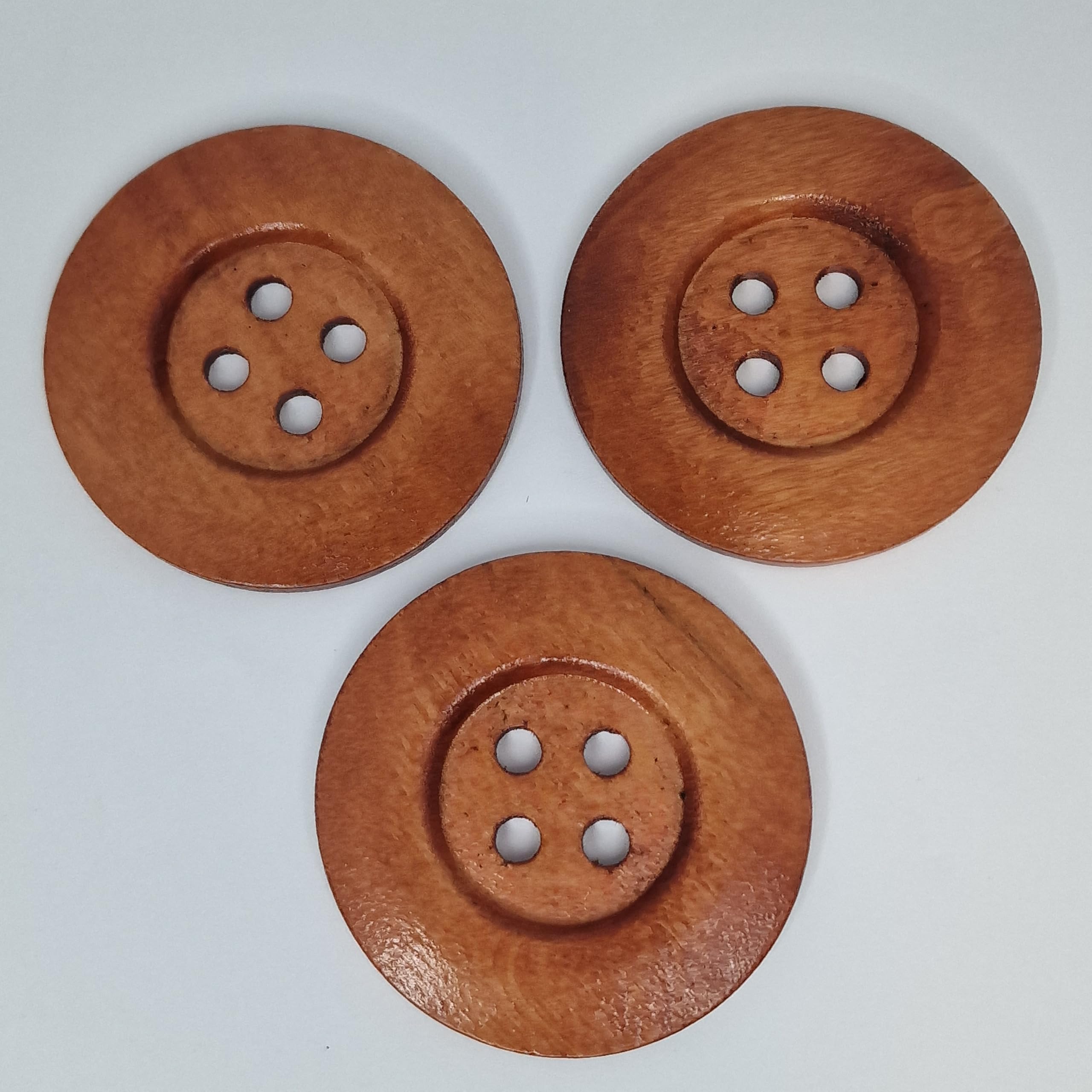 MajorCrafts® 10pcs 50mm Ginger Brown 4 Holes Large Round Wood Sewing Buttons Craft Embellishments, 5cm - Image 2