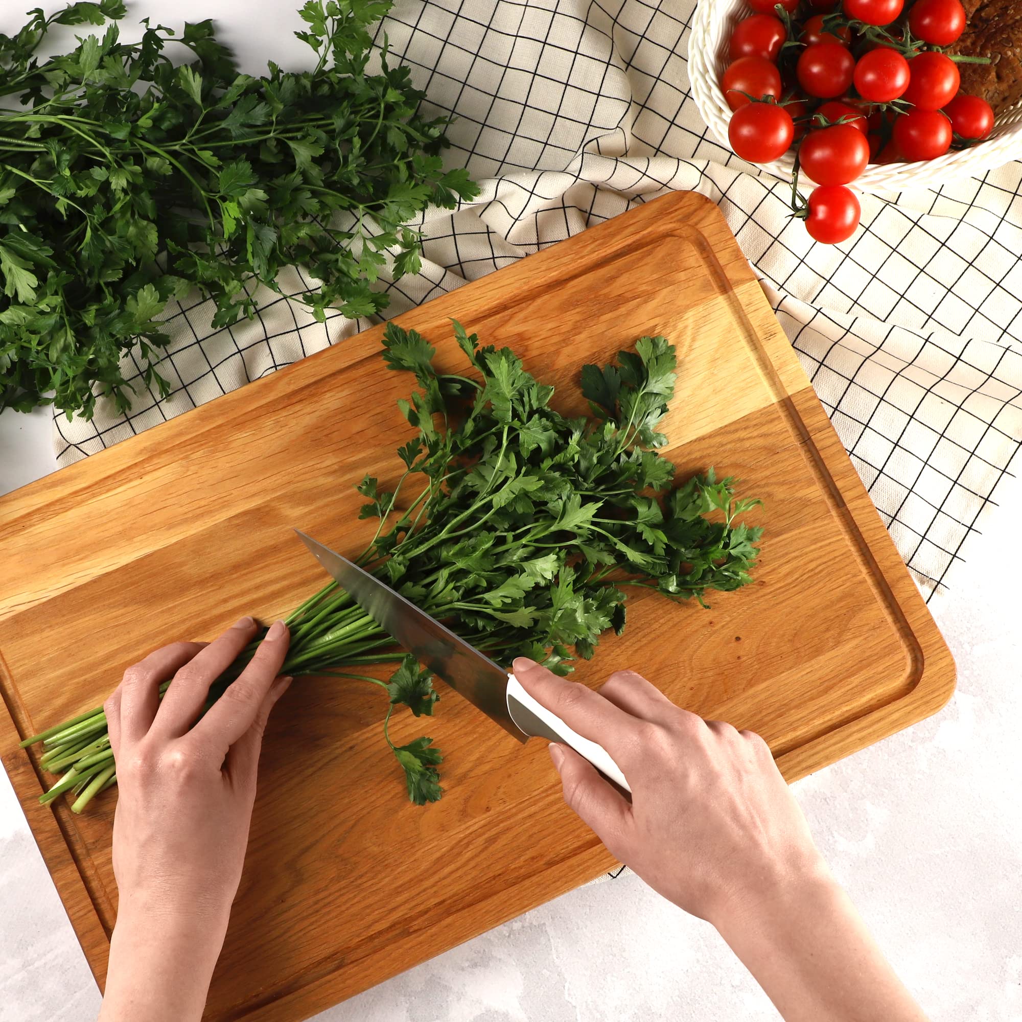KADAX Oak Rectangular Chopping Board, 5 Different Sizes, Wooden Board with Juice Groove, Cheese Serving Board, Breakfast Board (30 x 45 cm)