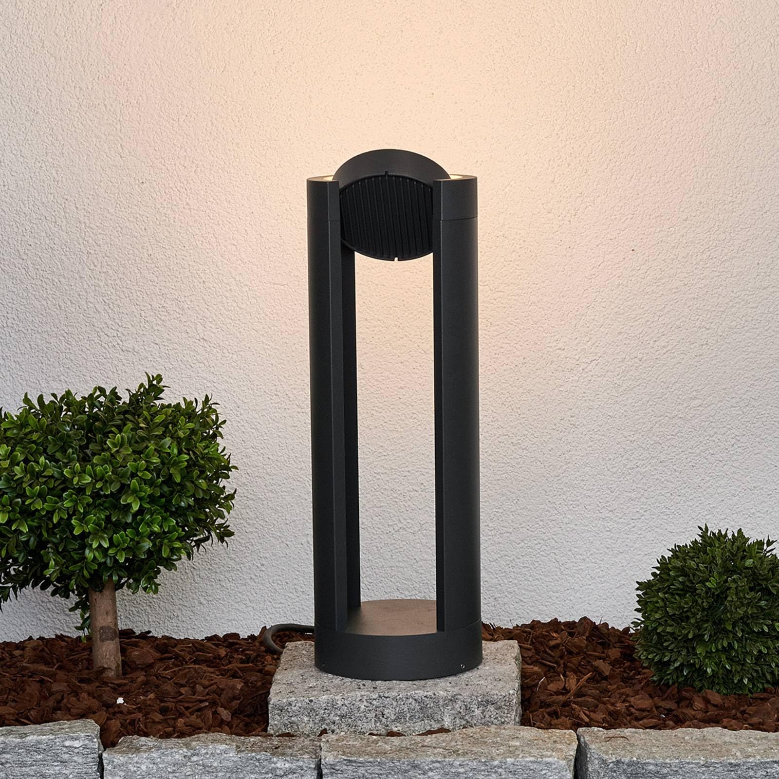 Lucande LED Wegeleuchte/Sockelleuchte 50 cm, Aussenleuchte drehbarer Leuchtkopf strahlwassergeschützt IP65 15W