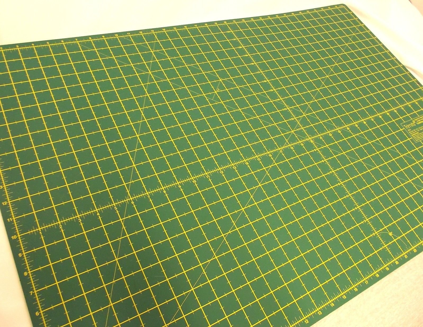 Tapis de découpe auto-cicatrisant A1 double face métrique et impérial