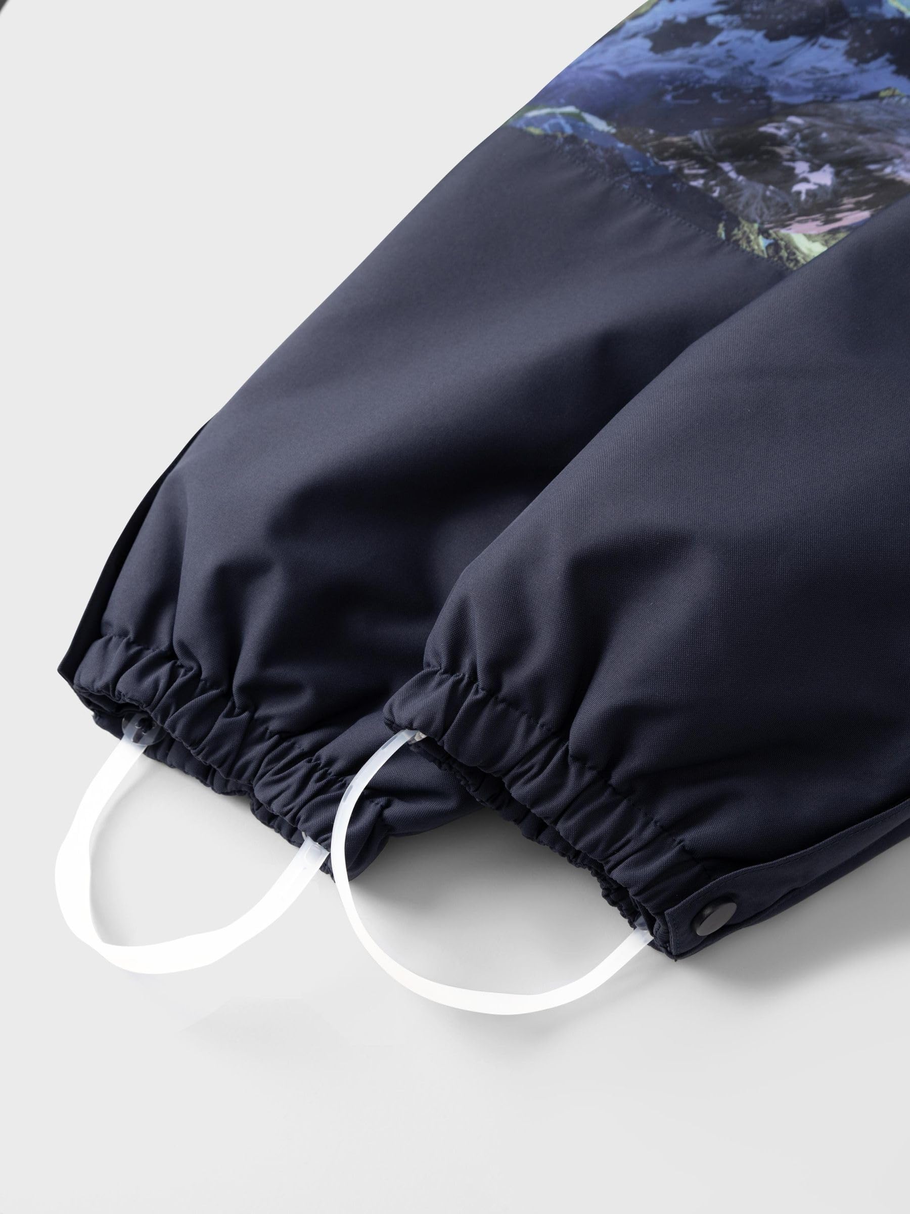 NAME IT Kombinezon śnieżny Chłopcy Nmmsnow10 Suit Line Aop Fo