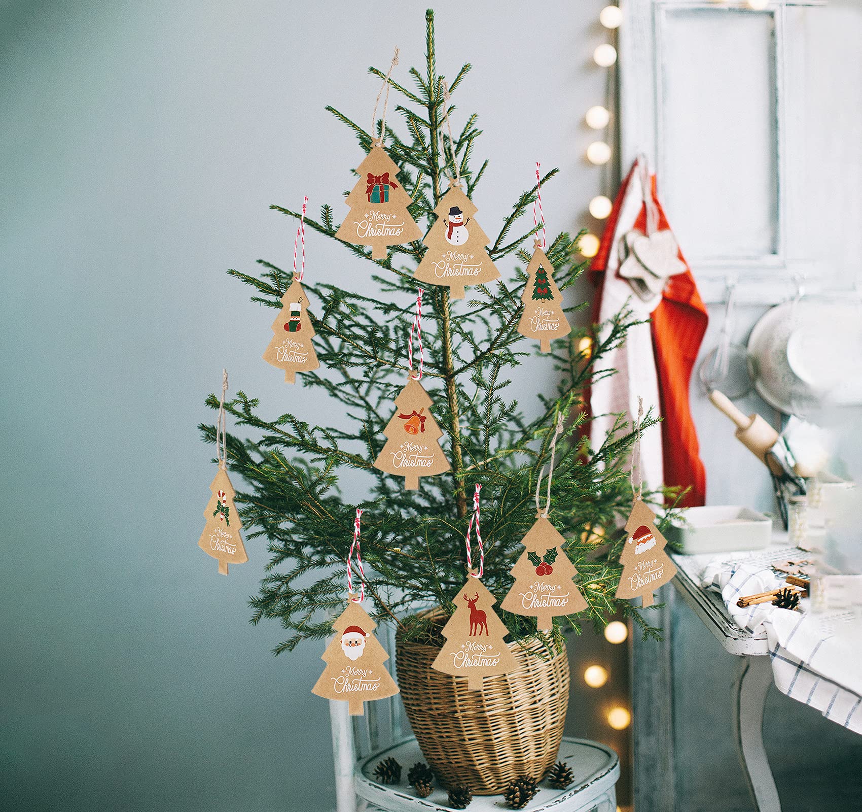 OEMG 150m Rot Grün Bäcker Bindfäden Natur Jute Schnur 2mm Paketschnur Reißfest, mit 100Stk Geschenkanhänger Weihnachten Braun Kraftpapier Etiketten, für DIY Kunstgewerbe Geschenke Verpackung Decor