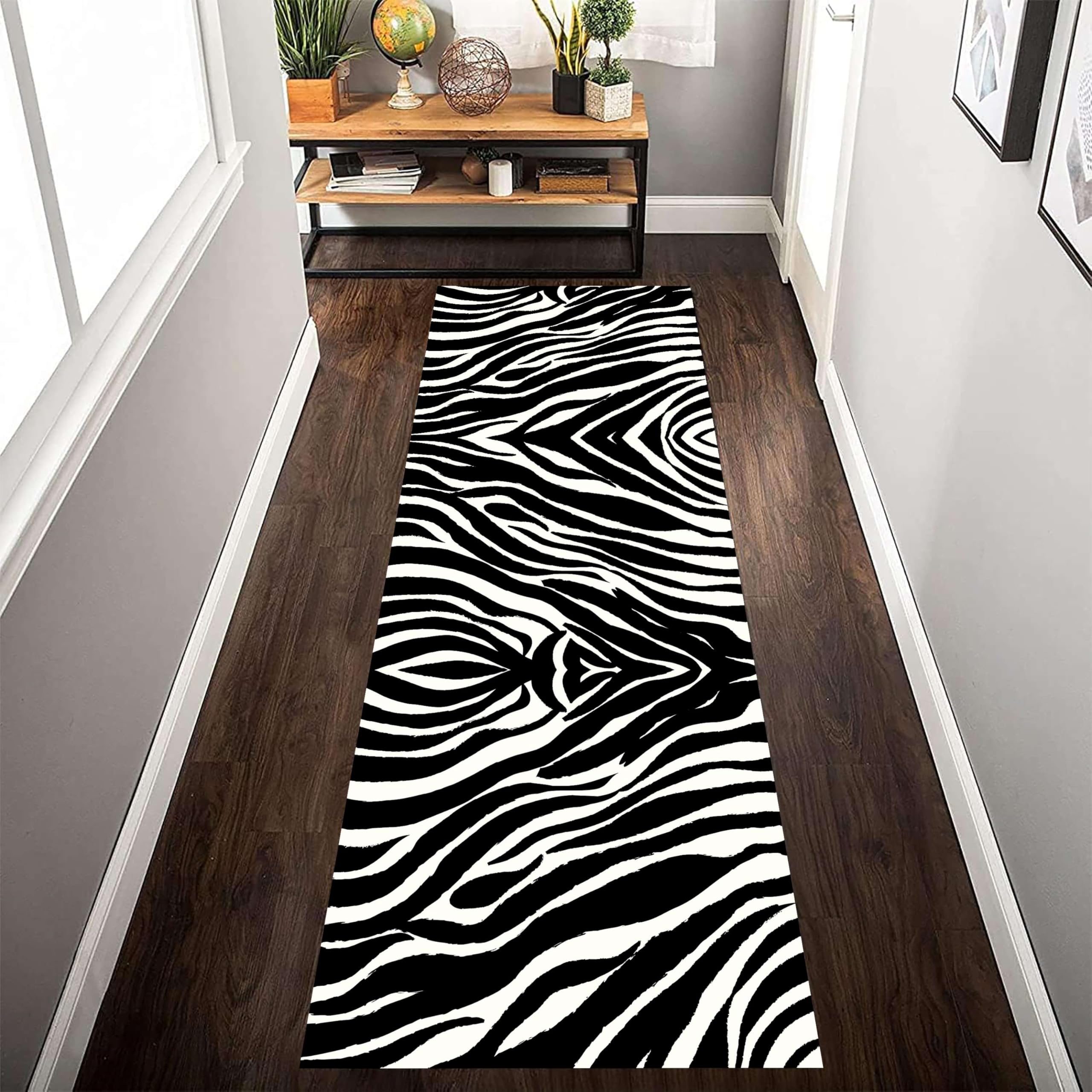 Zebra Läufer Teppich, 60x150cm Schwarz-Weiß Gestreift, Akzent Teppich für Eingangsbereich, Rutschfeste Fußmatte für Innenbereich, Tier Print, Waschbarer Teppiche für Küche, Wohnzimmer, Schlafzimmer