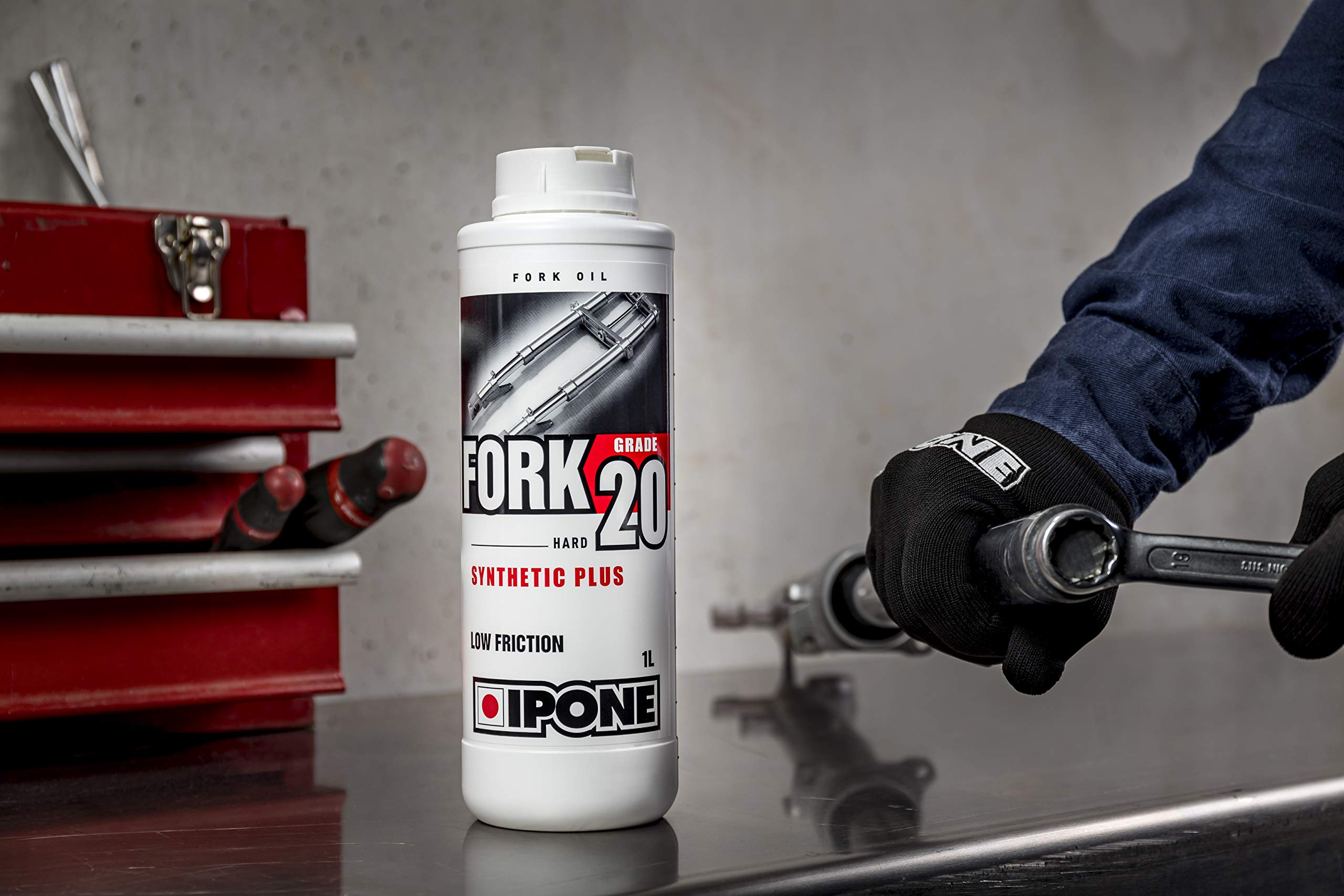 IPONE - Olio per Forcelle Moto - Fork 20 - per Forcelle Rigide - Semisintetico - Alte Prestazioni - Antiattrito e Antiemulsione - Tanica da 1 litro