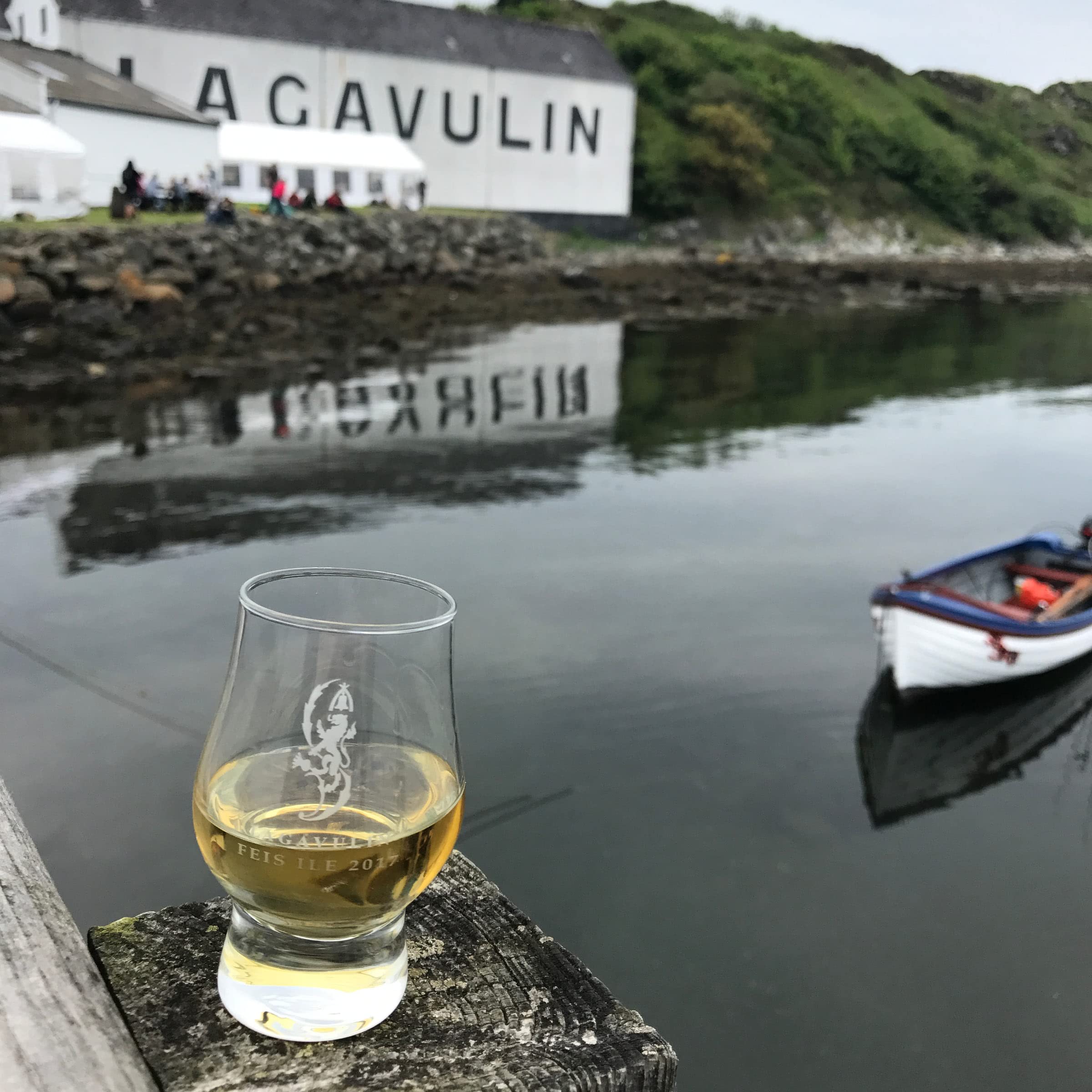 Amazon.co.jp: Lagavulin Distillers Edition 2022 | Islay Single