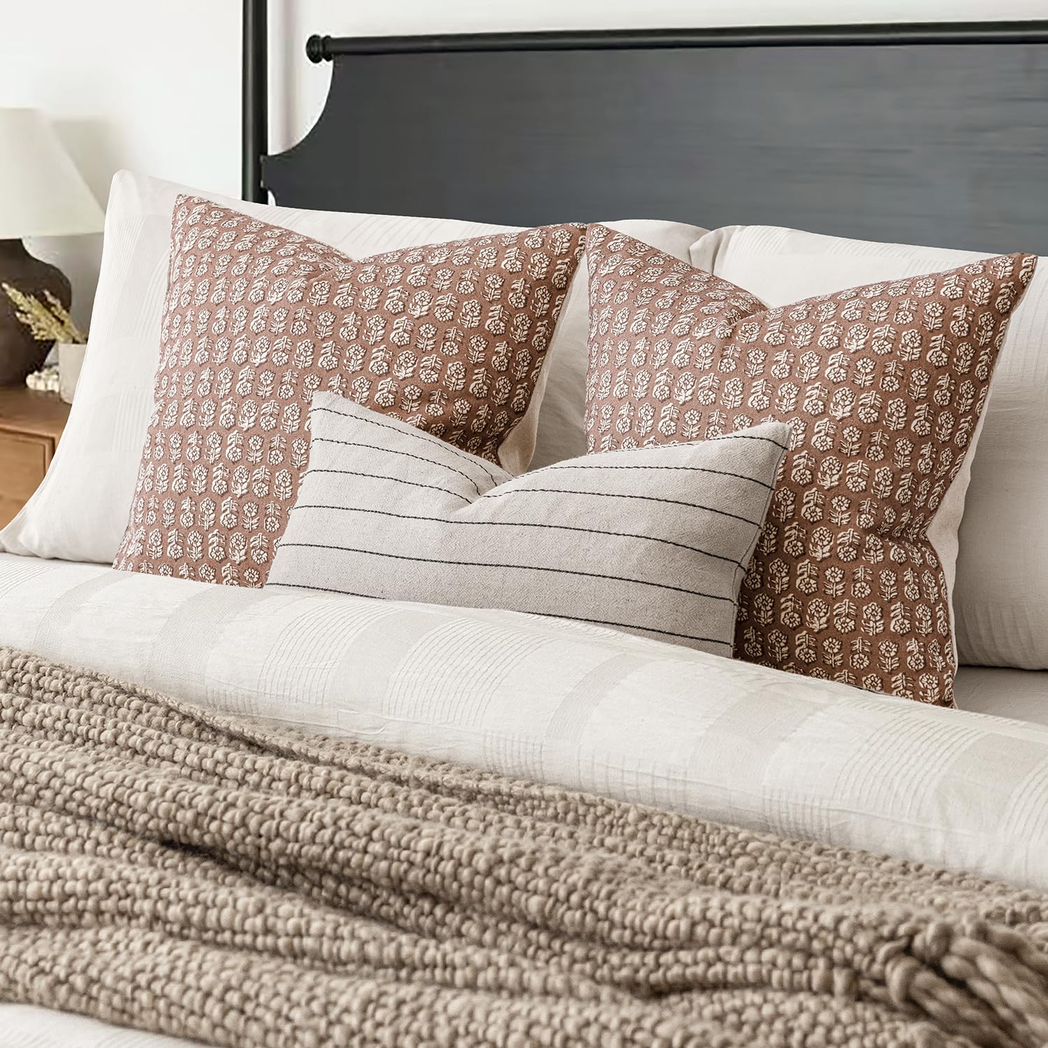 Juego de 2 fundas de almohada decorativas con estampado floral neutro, fundas de cojín vintage estilo campestre, decoración bohemia para el hogar, sofá, silla, dormitorio, sala de estar al 5
