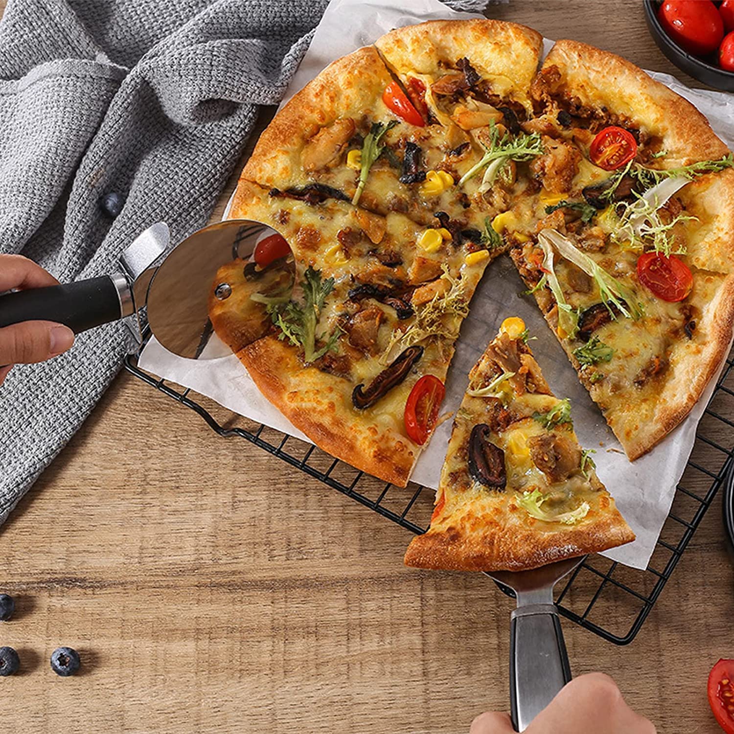 Cortador de Pizza, Cortapizzas con Hoja en Forma de Rueda de Acero Inoxidable, Multifunción Cortar Pizza, Queso, Crepes