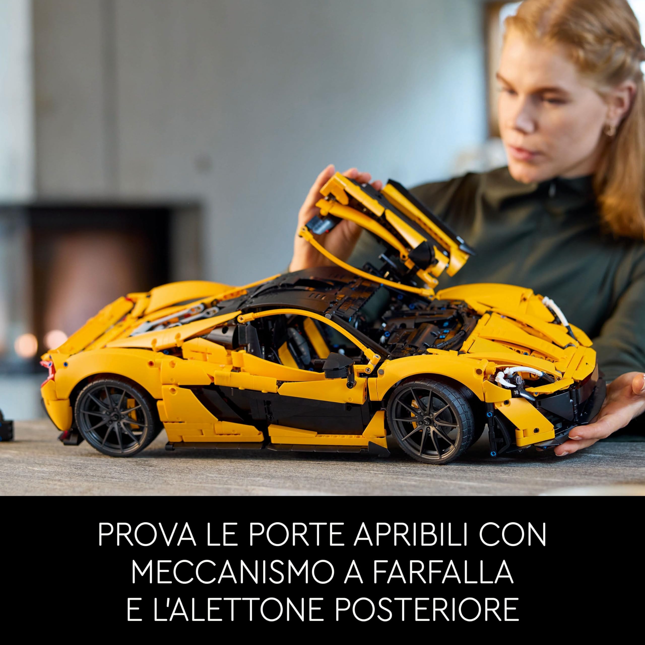 LEGO Technic McLaren P1 Modellino di Auto Sportiva da Costruire, Hobby Creativo per Adulti, Regalo per Uomo, Donna, Lui o Lei, Kit Modellismo da Collezione di Macchina Supercar in Scala 42172