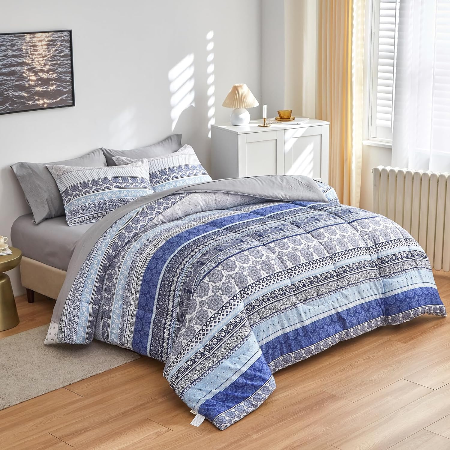 Flysheep Bohemian Striped Bed in a Bag 7 Pieces Queen Size, Boho Blue Grey Geometric Pattern Reversible Bed Comforter Set (1 Comforter, 1 Flat Sheet, 1 Fitted Sheet, 2 Pillow Shams, 2 Pillowcases)