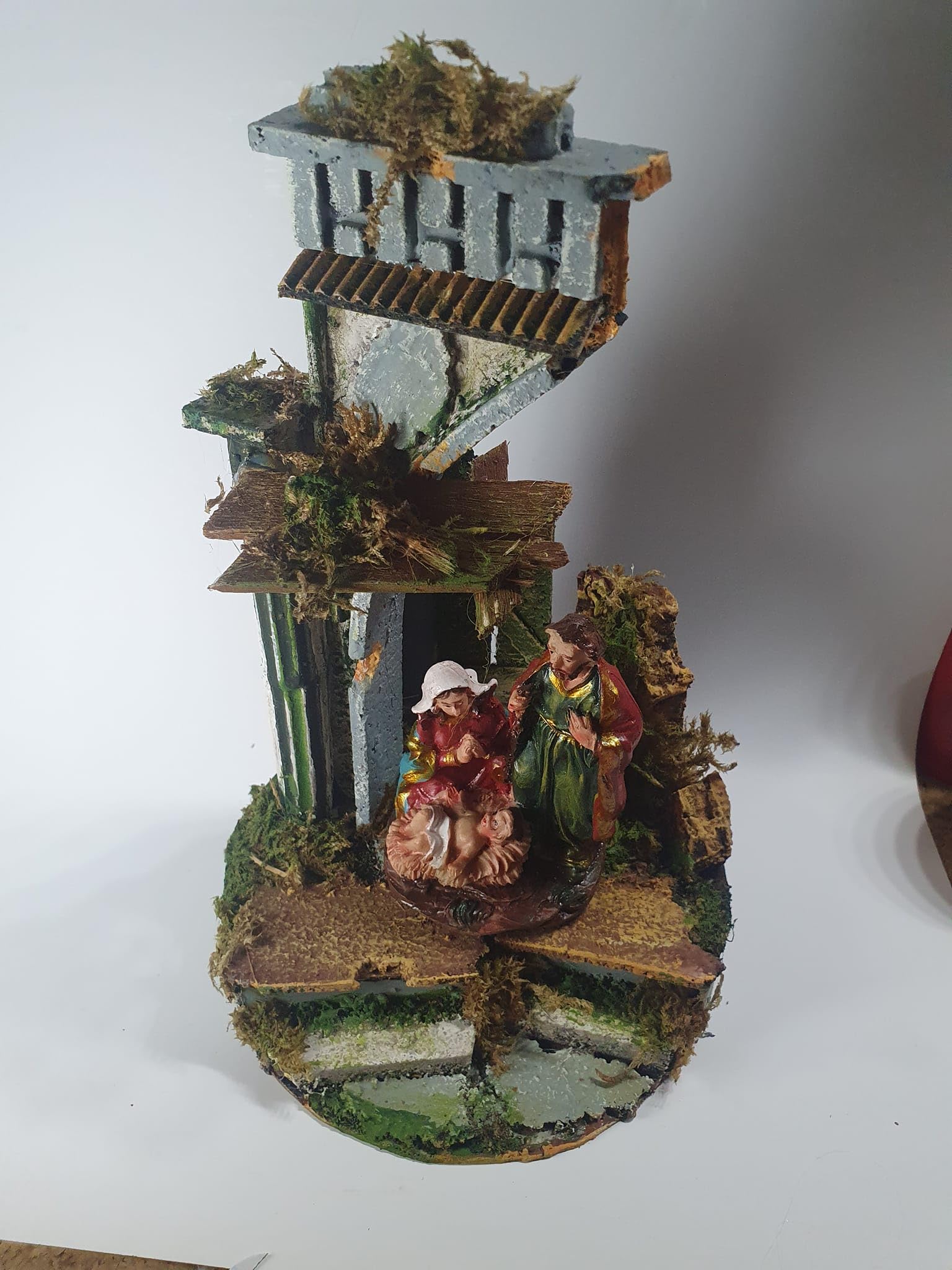 Mini-Tempo Krippe Art 2 Durchmesser 14 Höhe 22 cm Holz und Kork mit oder ohne Geburt Hirten Harz 8 cm, geeignet für Glasglocke