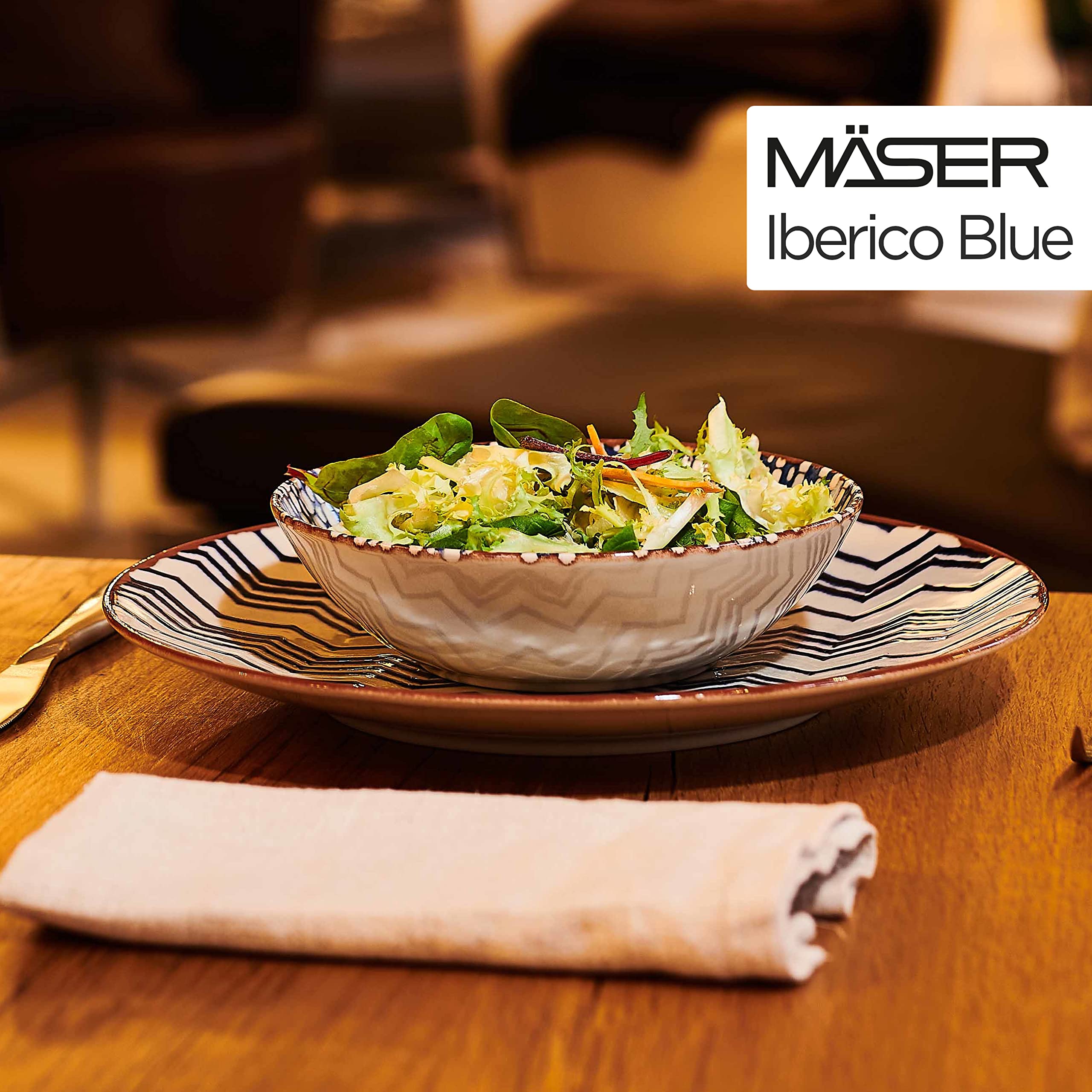 MÄSER 934017 Ibérico Blue - Vajilla de 12 piezas para 4 personas en estilo morisco, juego de platos con diferentes patrones vintage en blanco y azul, gres