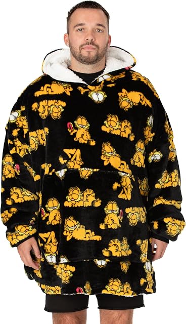 Garfield Oversized Blanket Hoodie Adults | Mens Women Lazy Tabby Cat Movie Fluffy Sherpa Fleece Pullover Vuddie | One Size Sweatshirt With Big Pocket