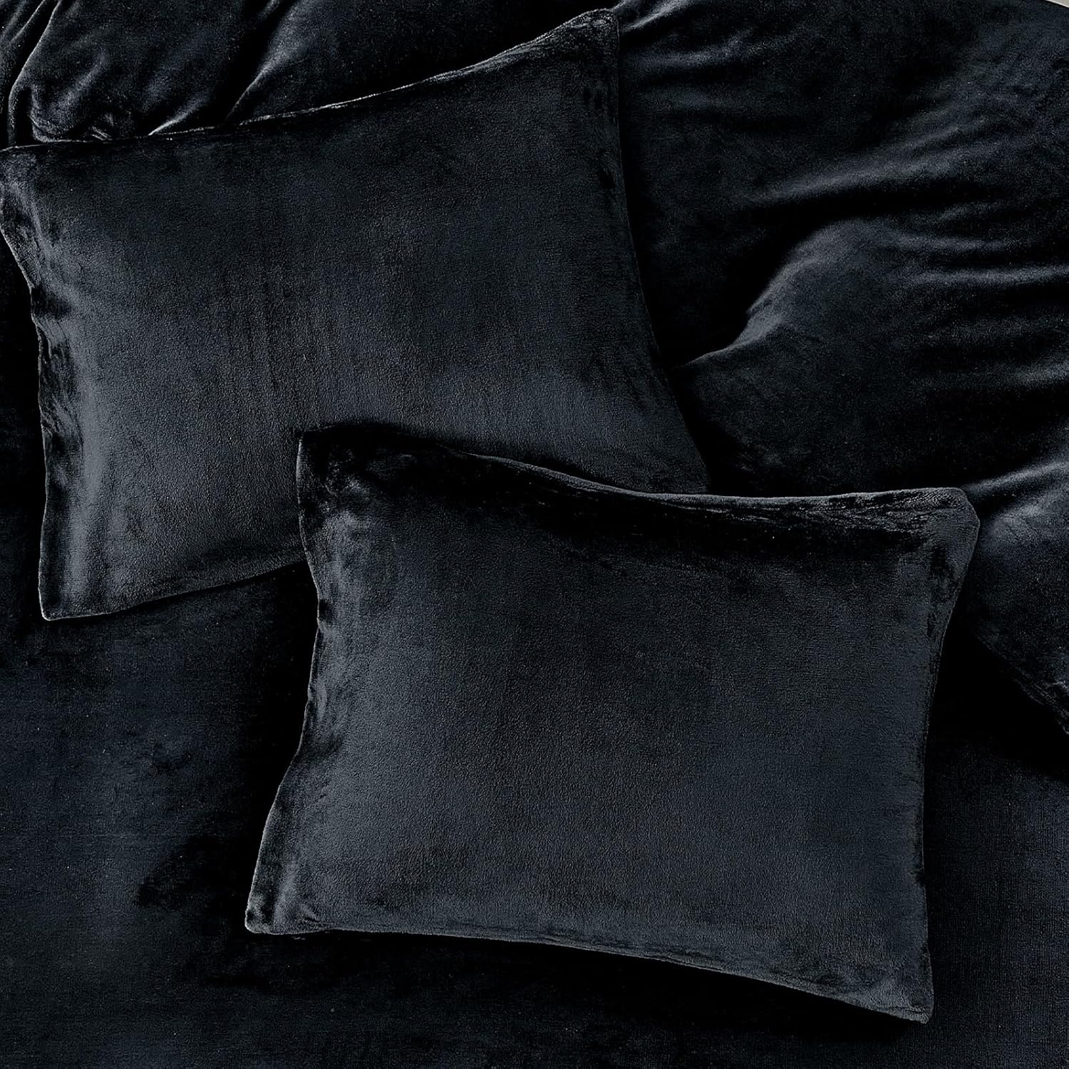 WARMDERN Black Velvet Duvet Cover Set Queen Size, Luxury Milk Velvet Bedding Duvet Cover with Zipper Closure, 3pcs Ultra Soft Duvet Covers for All Seasons, 90" x 90", Black - Image 7