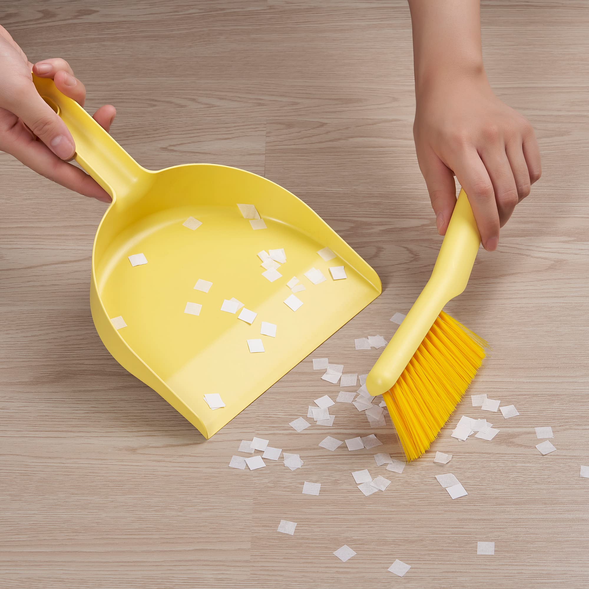 IKEA PEPPRIG szufelka i szczotka, żółta