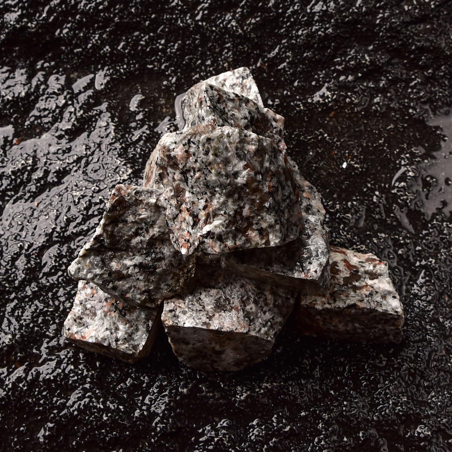 WHZHDMA Bulk Natural Crystal Rough Stone Natural Flame Stone Ore Specimen Crystal Rough Stone Ore Crushed Stone Demagnetized Stone Crystal Ornaments Rocks Stones and Crystals