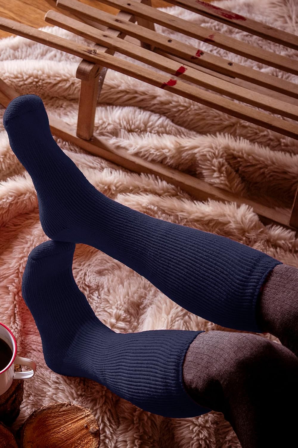 HEAT HOLDERS - Womens Extra Long Ultimate Thermal Socks, One size 5-9 us (Indigo)