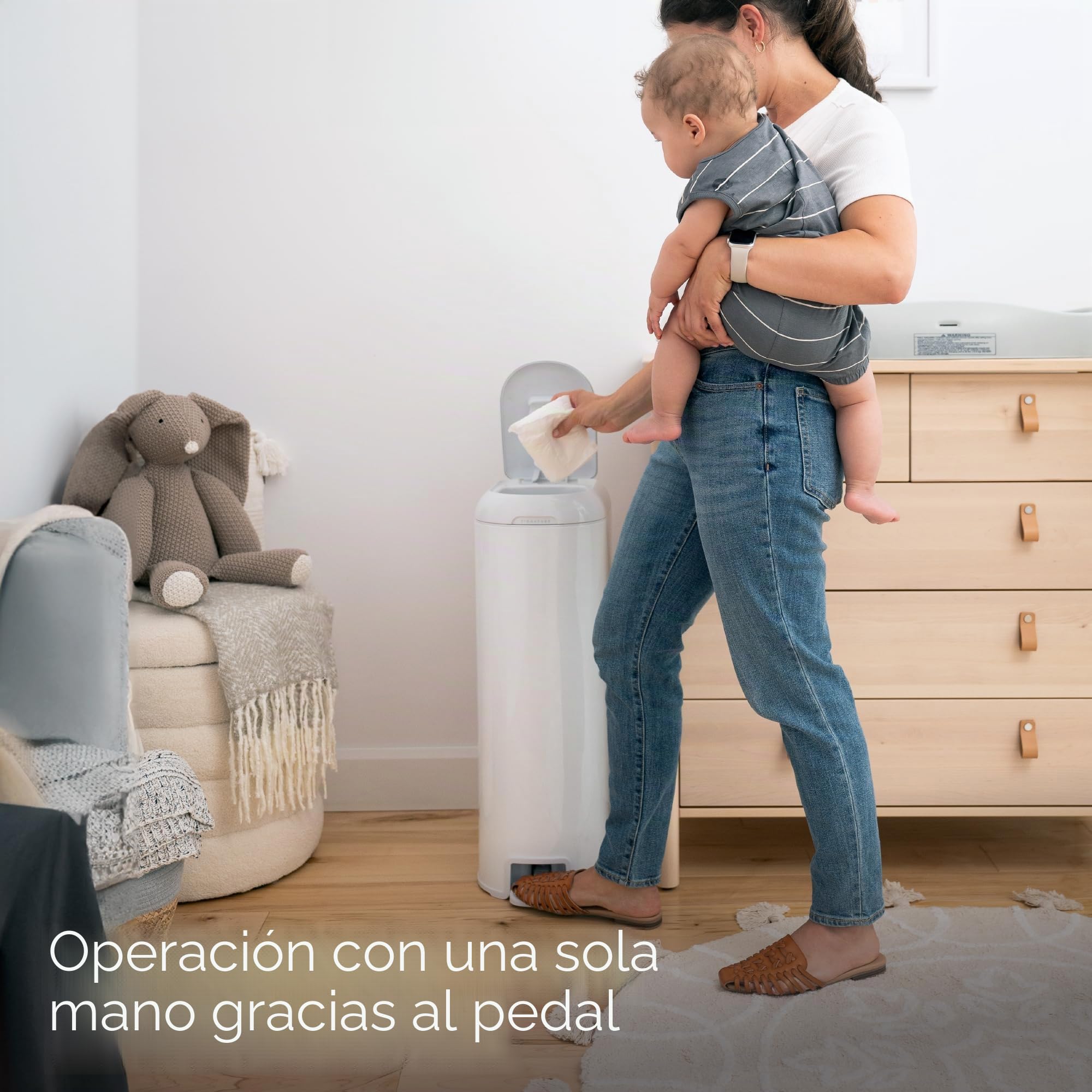 Diaper Genie - Cubo de basura con pañales (1 recarga Easy Roll, 18 bolsas) EU, Blanco Lys