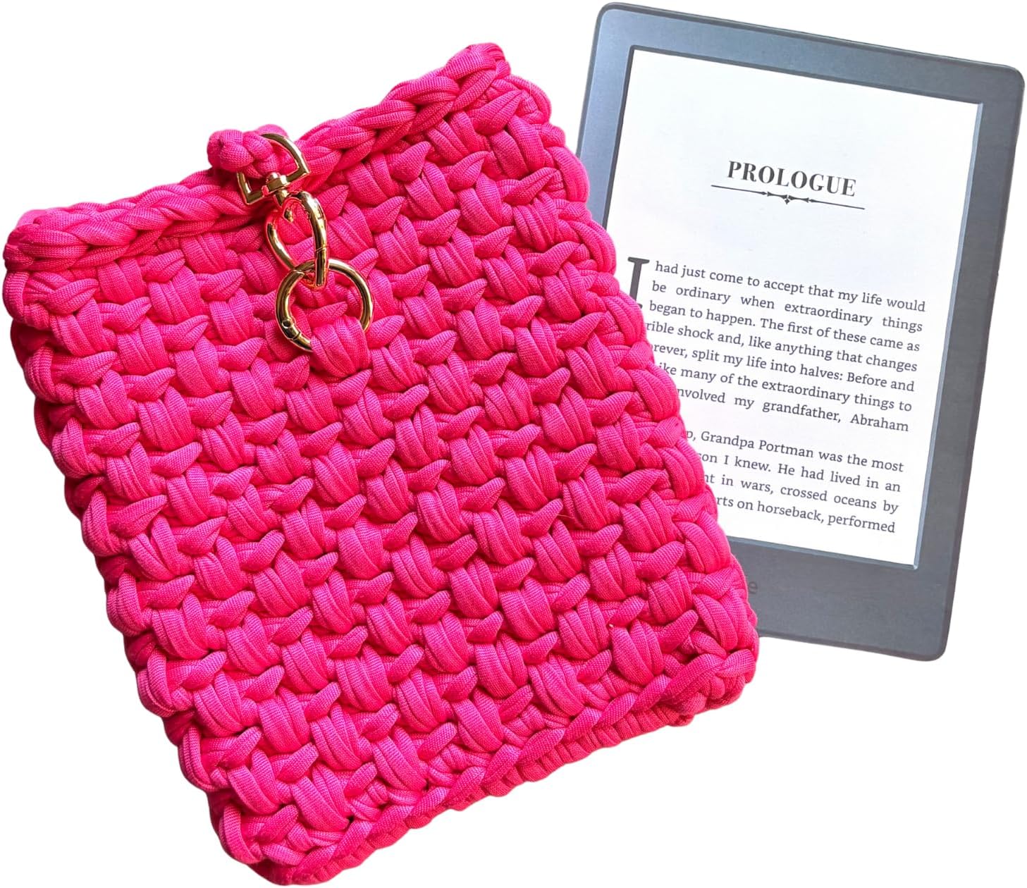 Handmade Crochet Kindle Cover with Heart Snap | Durable T-Shirt Yarn Tablet Sleeve | Protective E-Reader Case for Kindle Paperwhite, Oasis & Fire | Gift for Book Lovers, Travel & Everyday Use