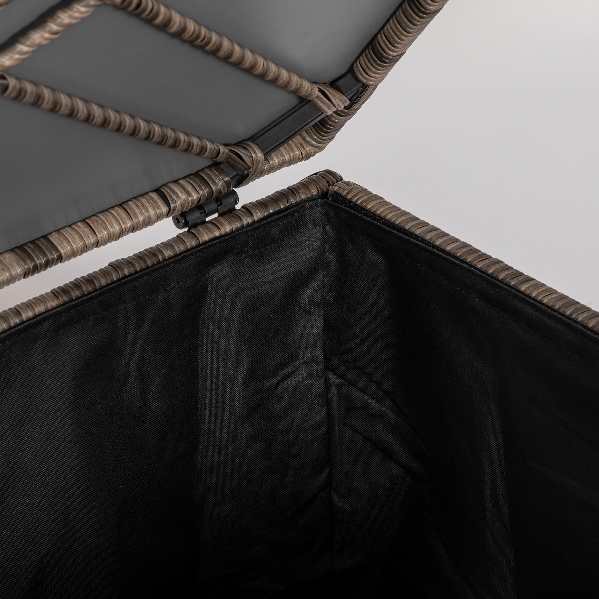 Outsunny Baule da Esterno in Rattan PE, Acciaio e tessuto Oxford, Panca Contenitore con Fodera Interna e Barra Pneumatica, 75x75x70 cm, Nero e color Sabbia