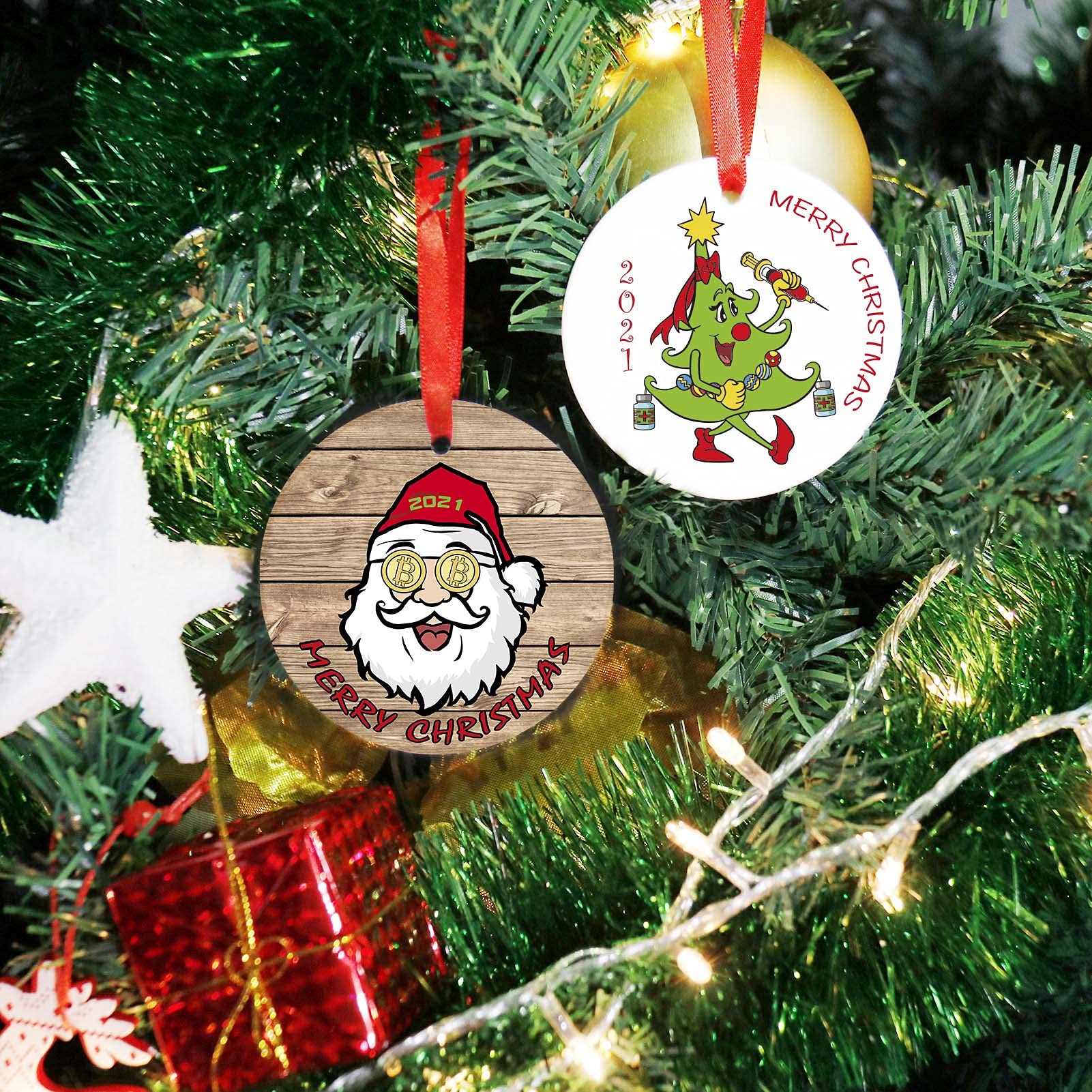 2021 Christmas Tree Ornament, Cute Bitcoin Santa Claus Crypto Ornament Xmas  Tree Hanging Keepsake Decoration - 3 inch Round Flat Ceramic Two-Sided  Printed Holiday Christmas Family & Friend Gift: Buy Online at