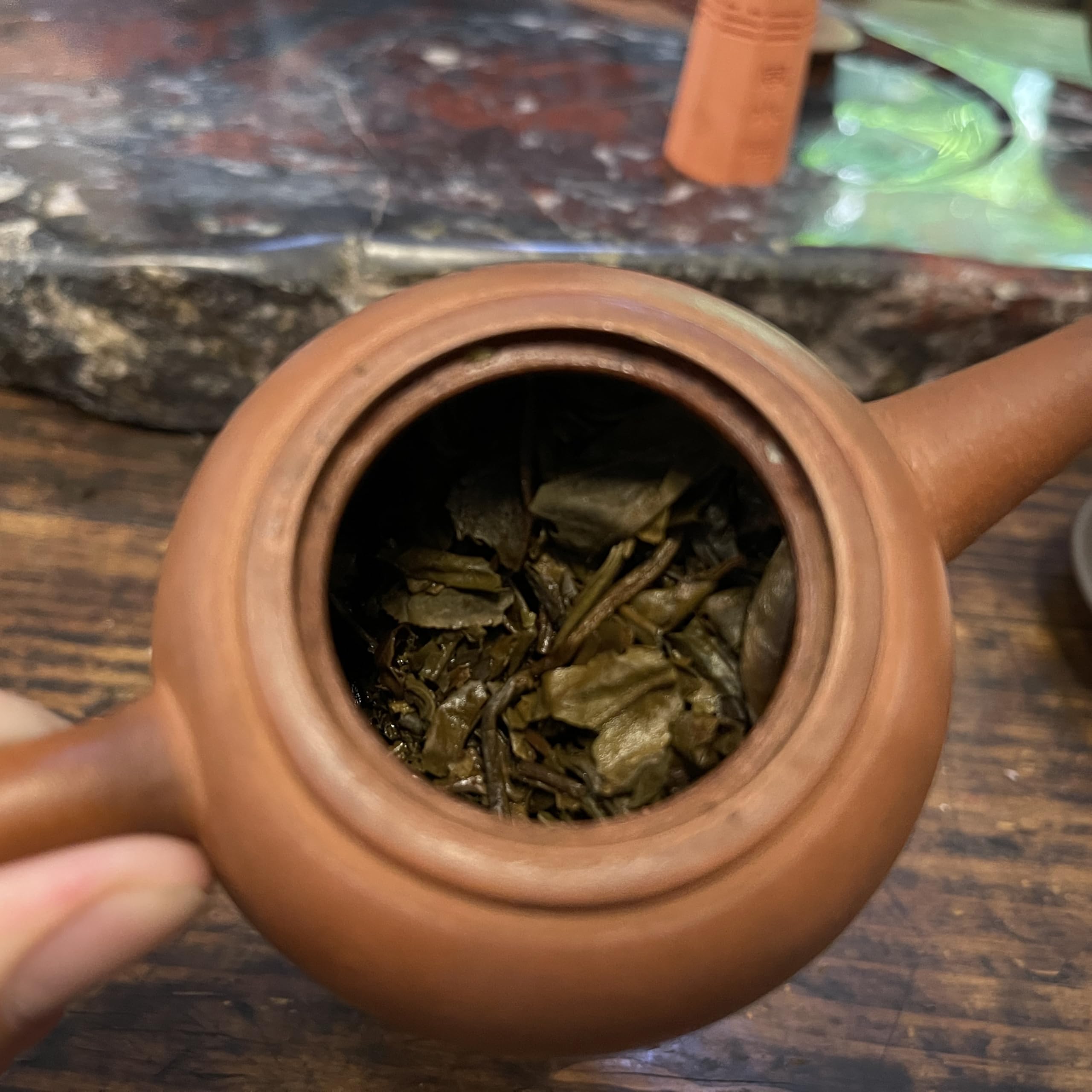 2005 Shuangjiang Mengku Artigianale Albero Antico Tè Pu-Erh Crudo, 357g