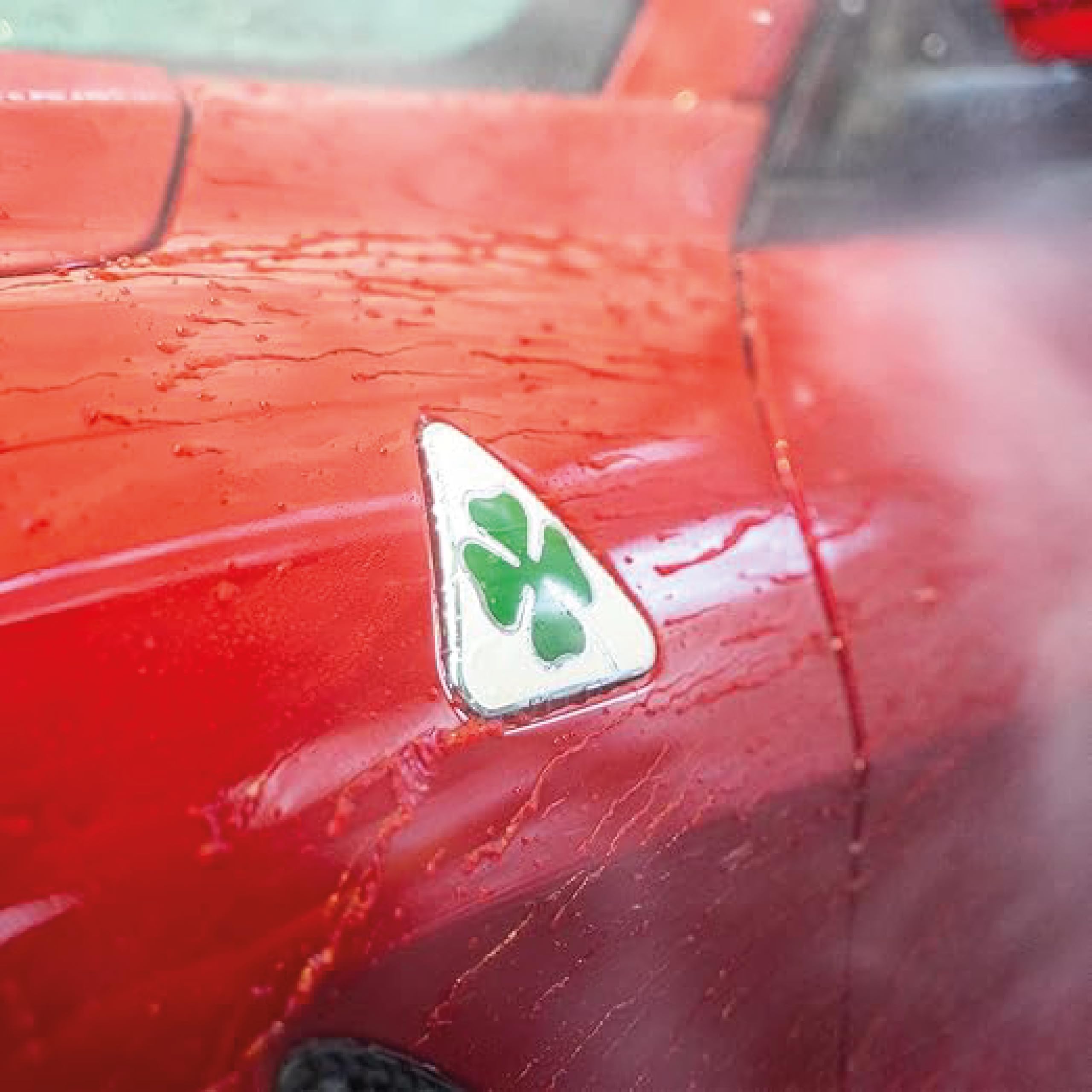 Ma-Fra, Maniac Car Detailing Line,Formato 1L, Ceramic Ultra Speed Wax, Cera Premium Spray Sigillante Idrofobica con Polimeri Ceramici SiO2 per Carrozzeria Auto, Crea Scudo Protettivo Autopulente