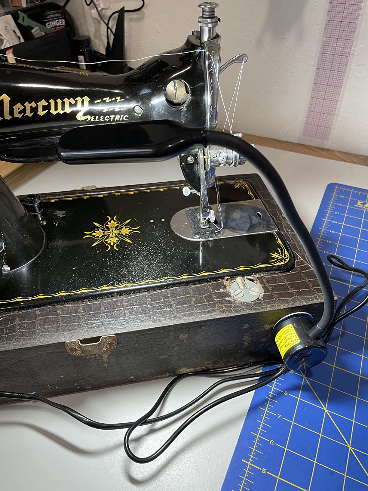3/mo Finance Sewing Machine Light, Hanbaak 30 LED Base