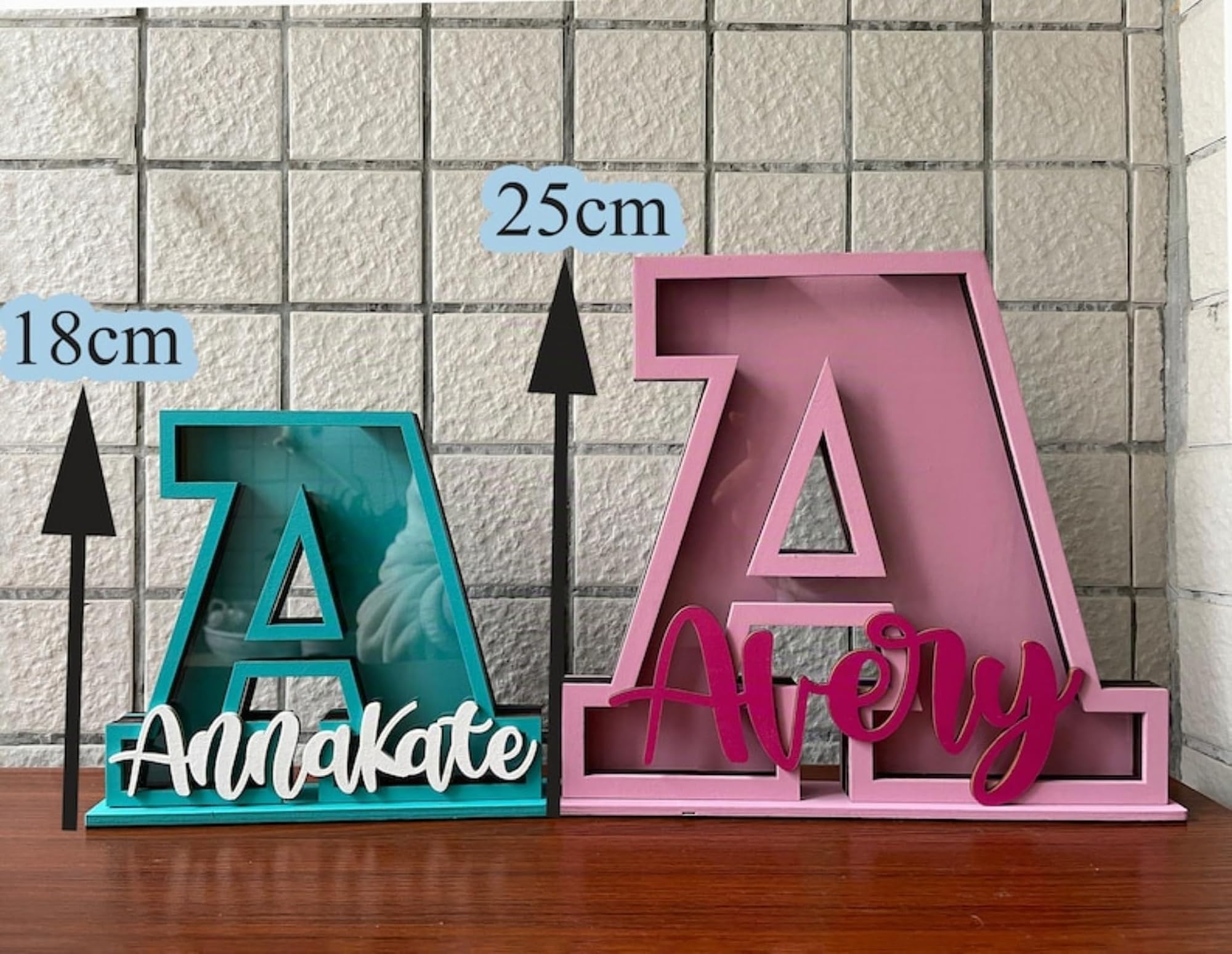 Alcancía con nombre personalizado, hucha con inicial personalizada, alcancía de madera con letras, hucha, regalo para niños, alcancía (18 cm)