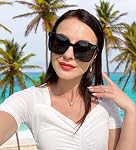 FEISEDY Retro Square Oversized Polarized Sunglasses Women Men Minimalist Style B2600