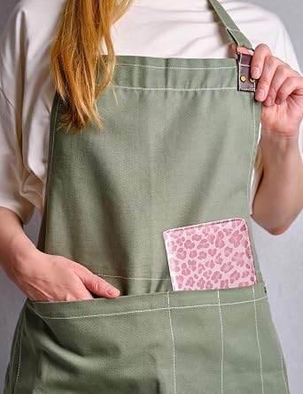 Server Book for Waitress, Magnetic, Zipper Pocket, Light Pink Leopard