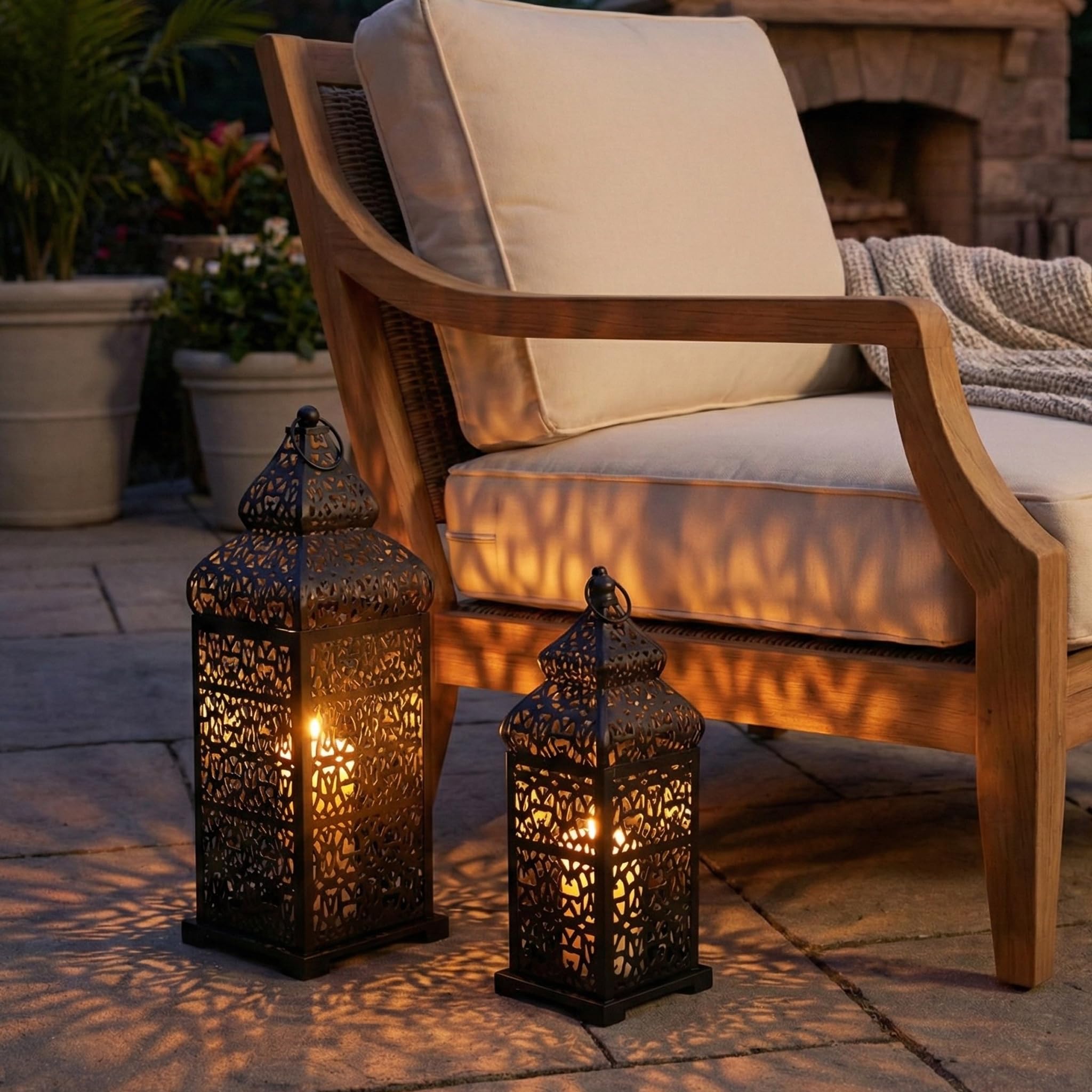 Vela Lanterns Tempio Marocchino Candele Lanterne, Nero, Set di 2