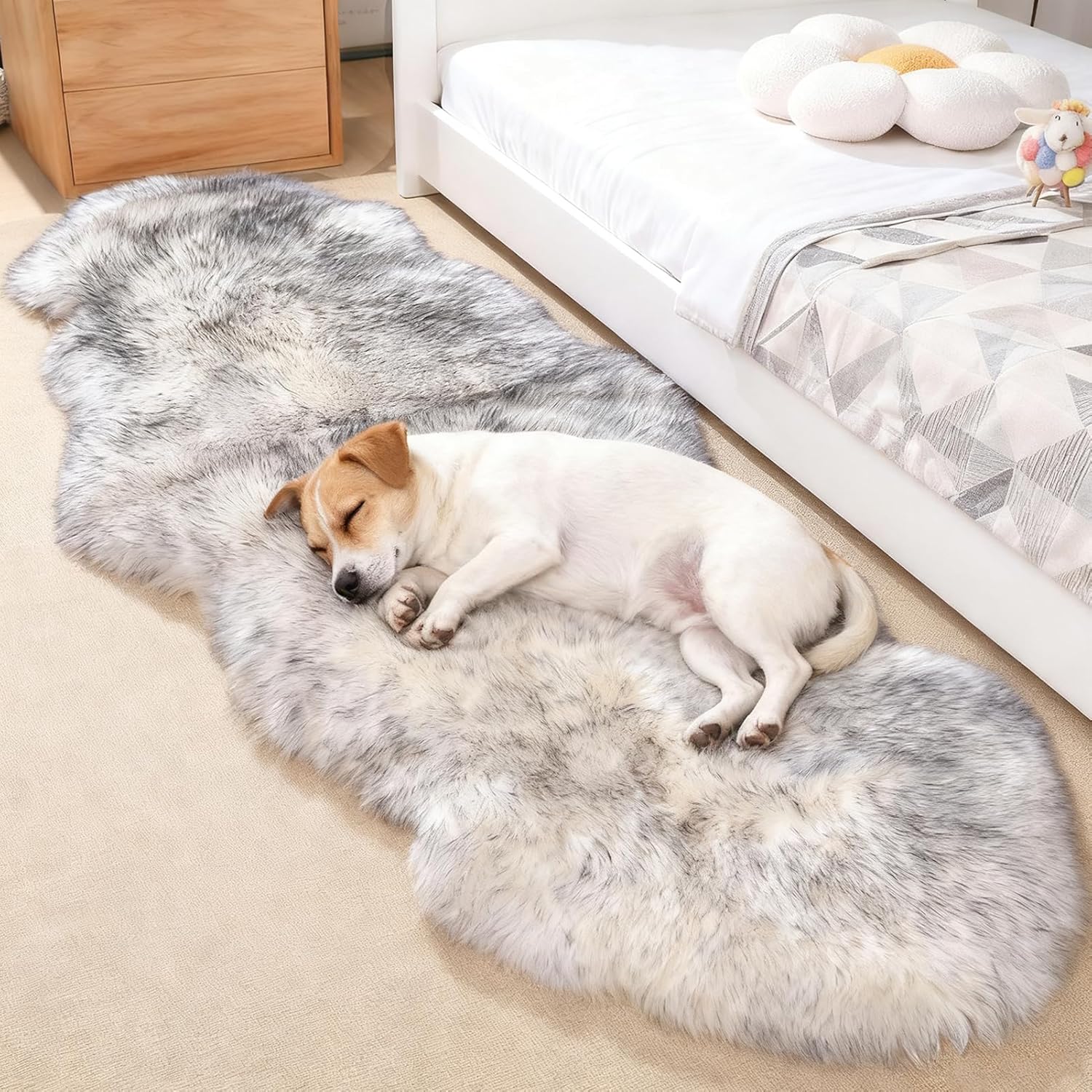 Genuine Sheepskin Rug with Little Patches-Real Wool Throw Carpet Pad for Bedroom Floor Living Room Sofa Fur(Wolf Tipped, 2FT×6FT Patchwork)