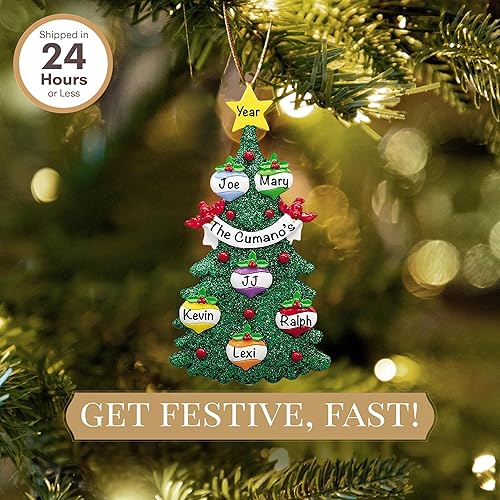 Miniatura 2 de Adorno de Navidad familiar personalizado 2023  Personalización gratuita  Listo en 24 horas  Adorno de árbol con purpurina verde para familia de 6