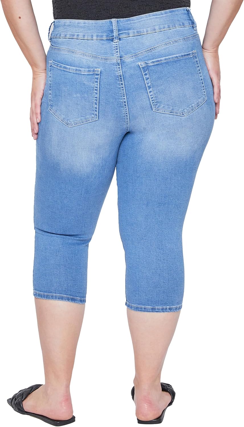 Royalty For Me Women's Women´s Plus High-Rise 2 Button Capri