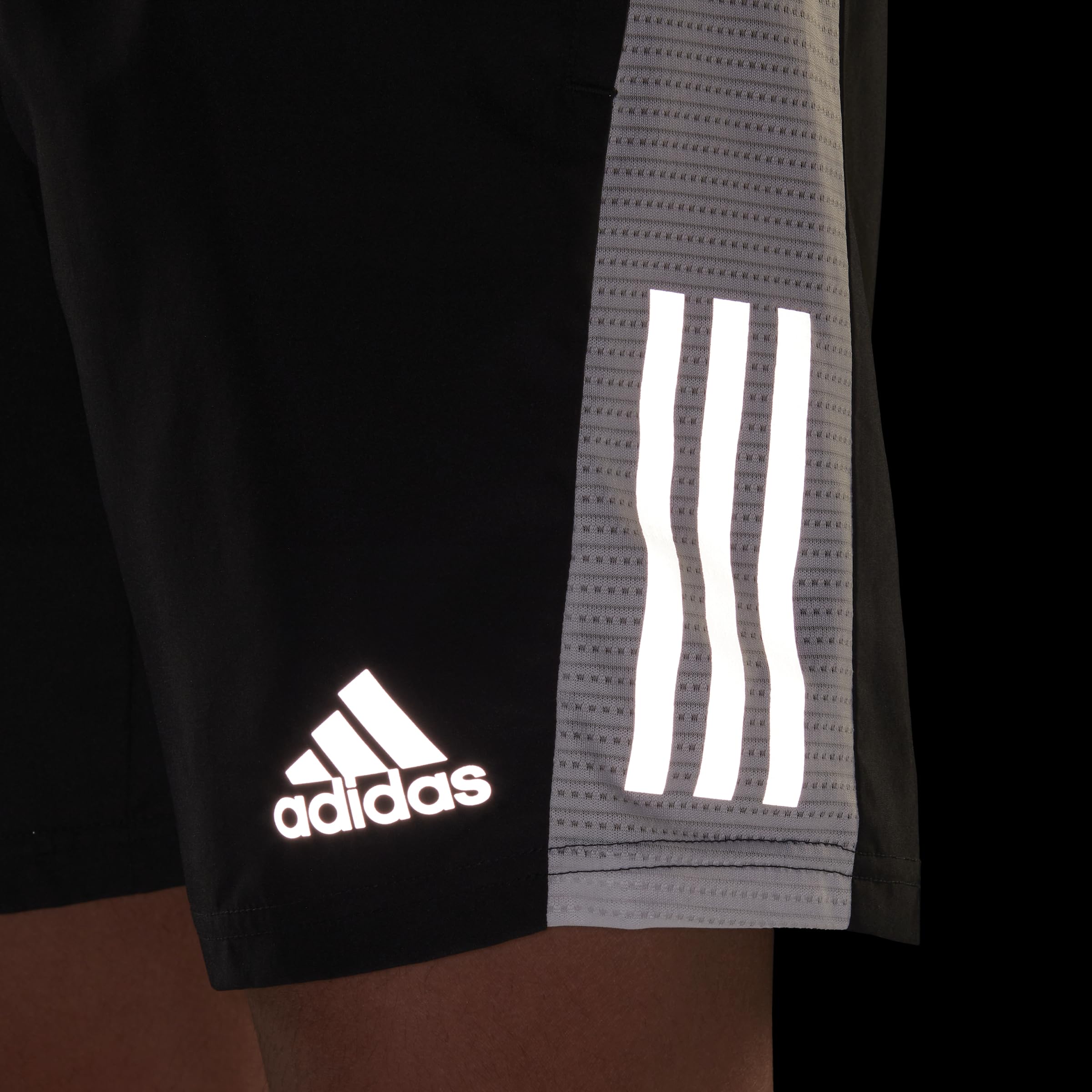 adidas Hombre Own the Run Pantalones cortos, Black/White/Reflective Silver, XL