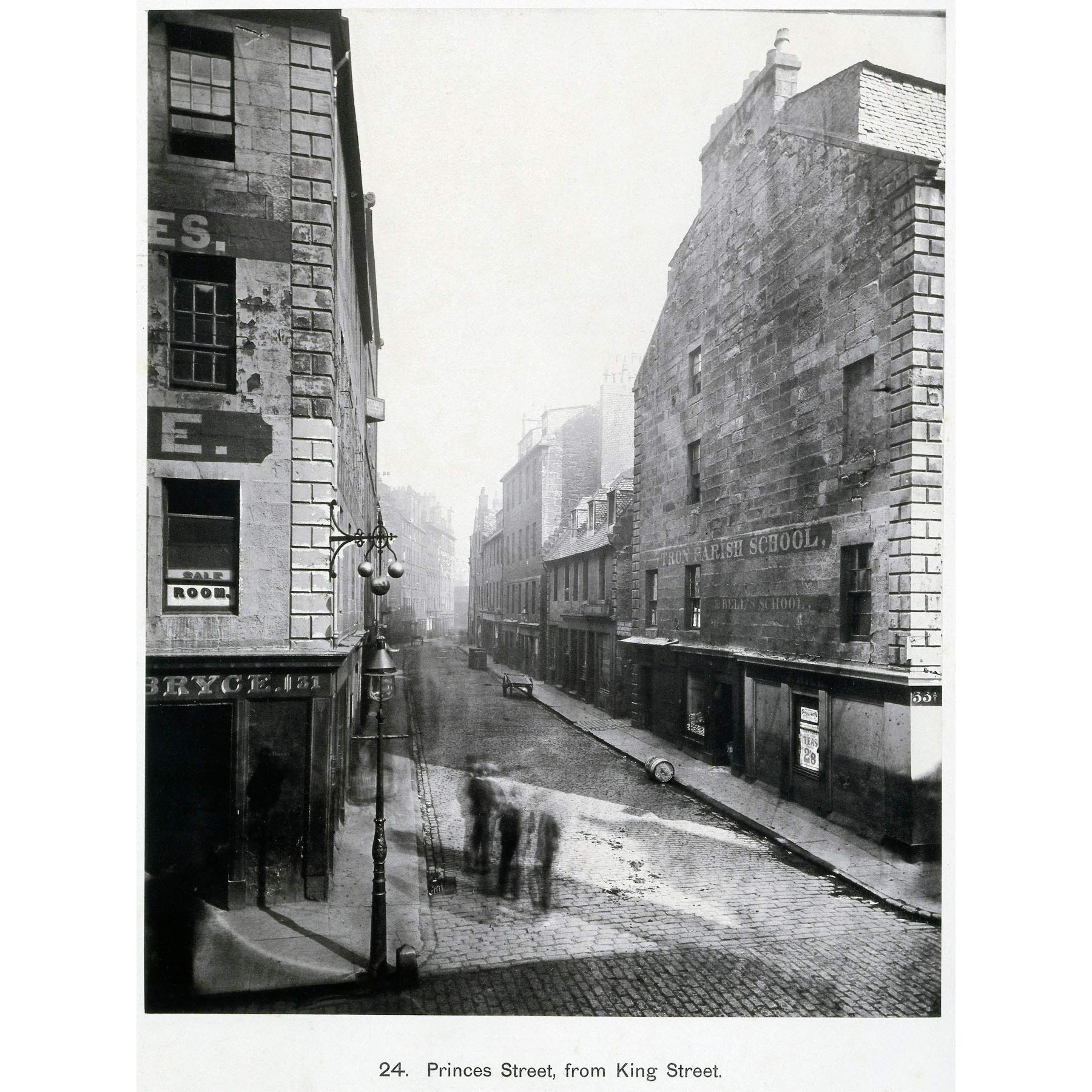 Artery8 Annan Princes Street Glasgow Scotland Photograph Premium Wall Art Canvas Print 18X24 Inch